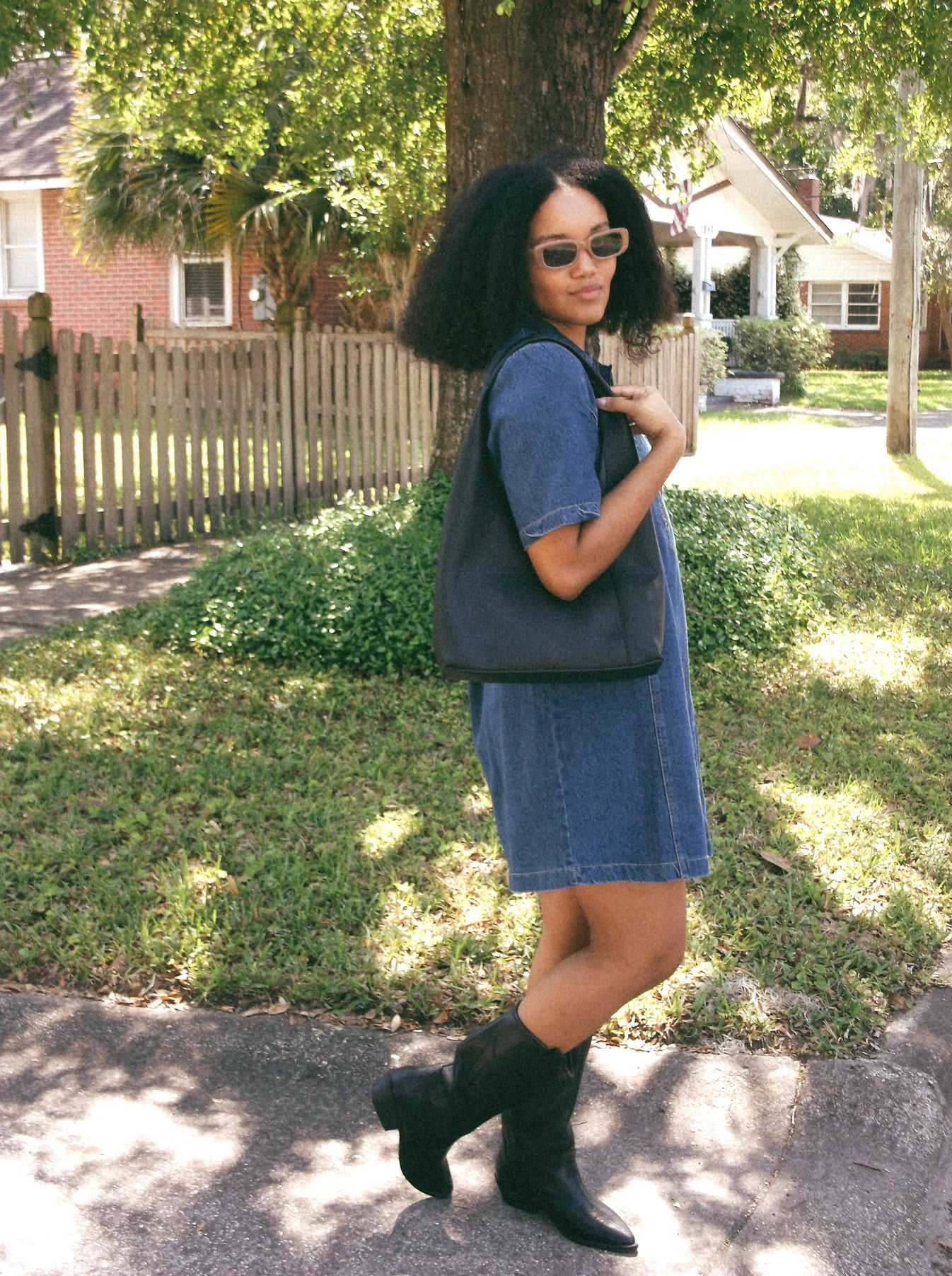 BAGS & BELTS – Momni Boutique