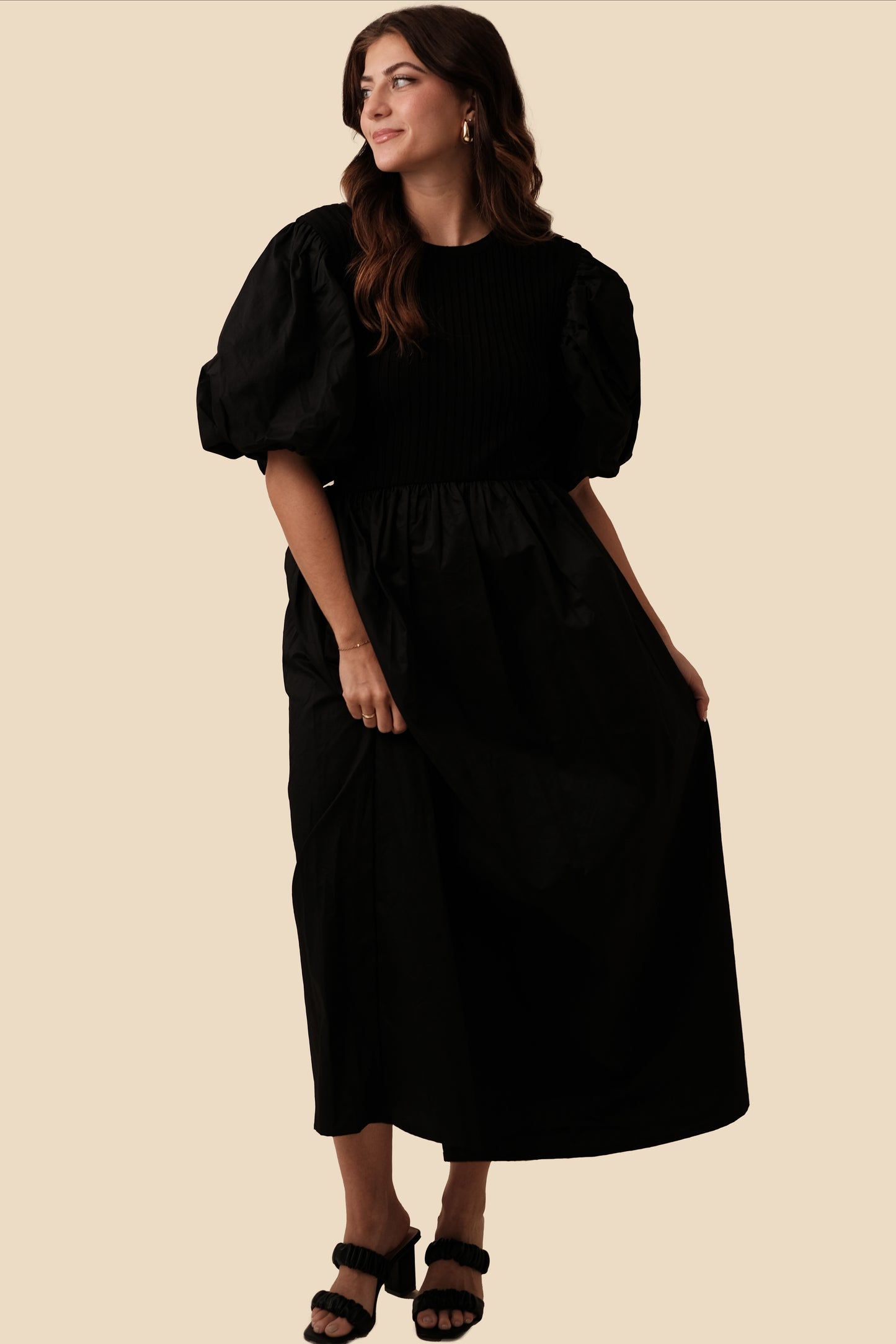 Sofie the Label Tori Puff Sleeve Contrast Maxi Dress (Black)