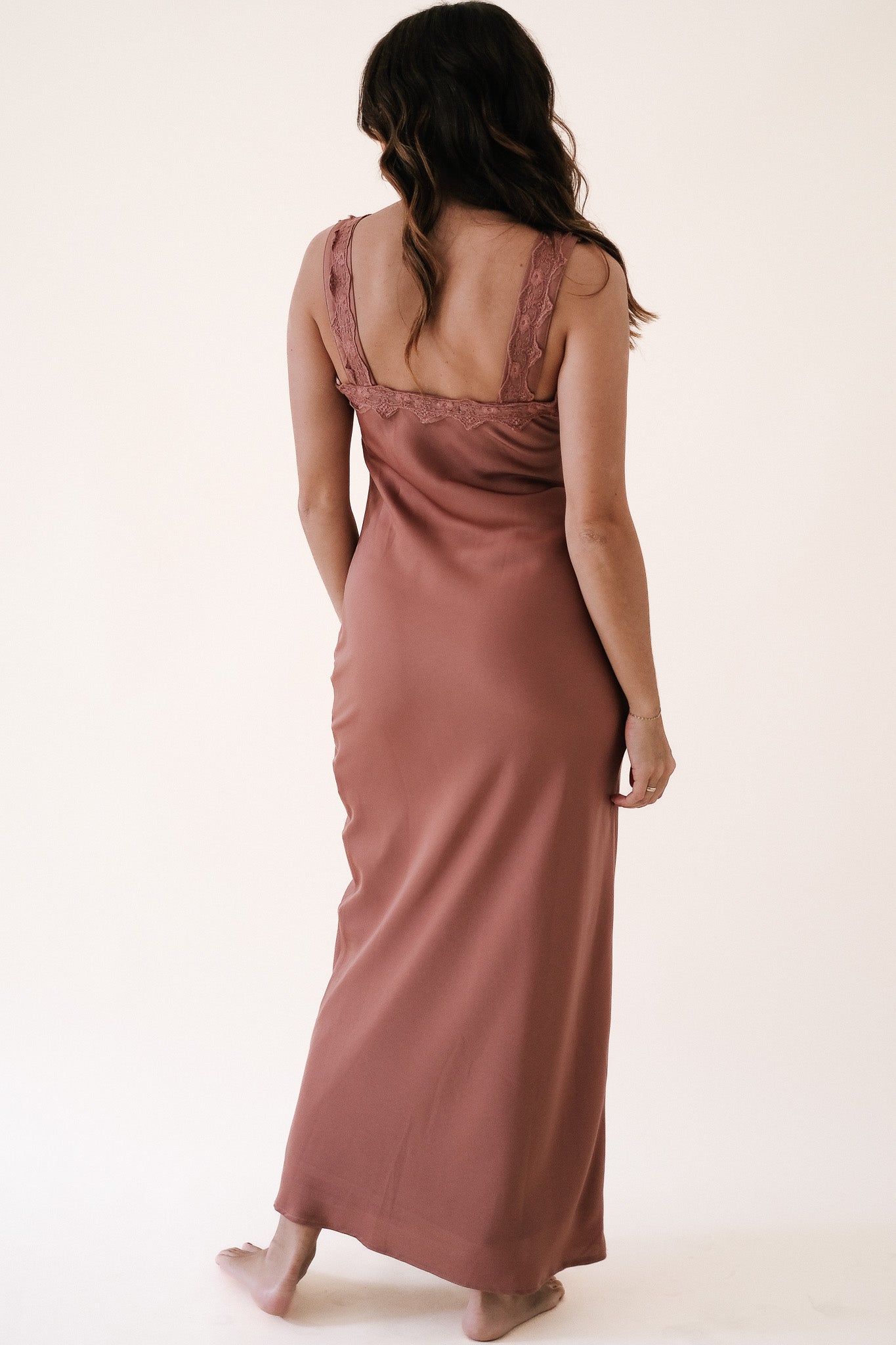Kassie Satin Lace Trim Sleeveless Midi Dress (Rosy Brown) M & L