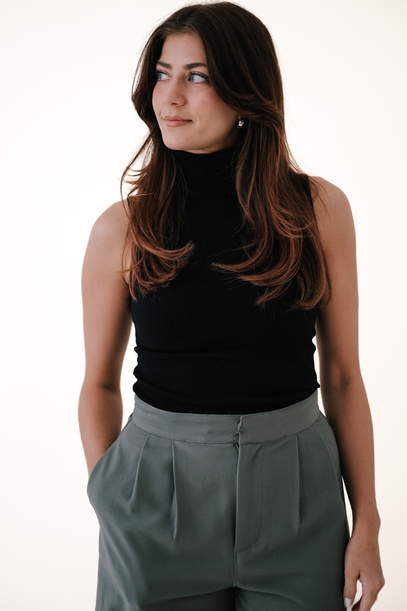 Molly Bracken Pearl Black Sleeveless Turtleneck Knit Top