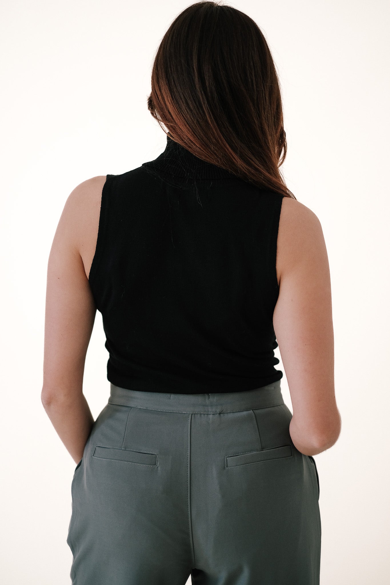 Molly Bracken Pearl Black Sleeveless Turtleneck Knit Top