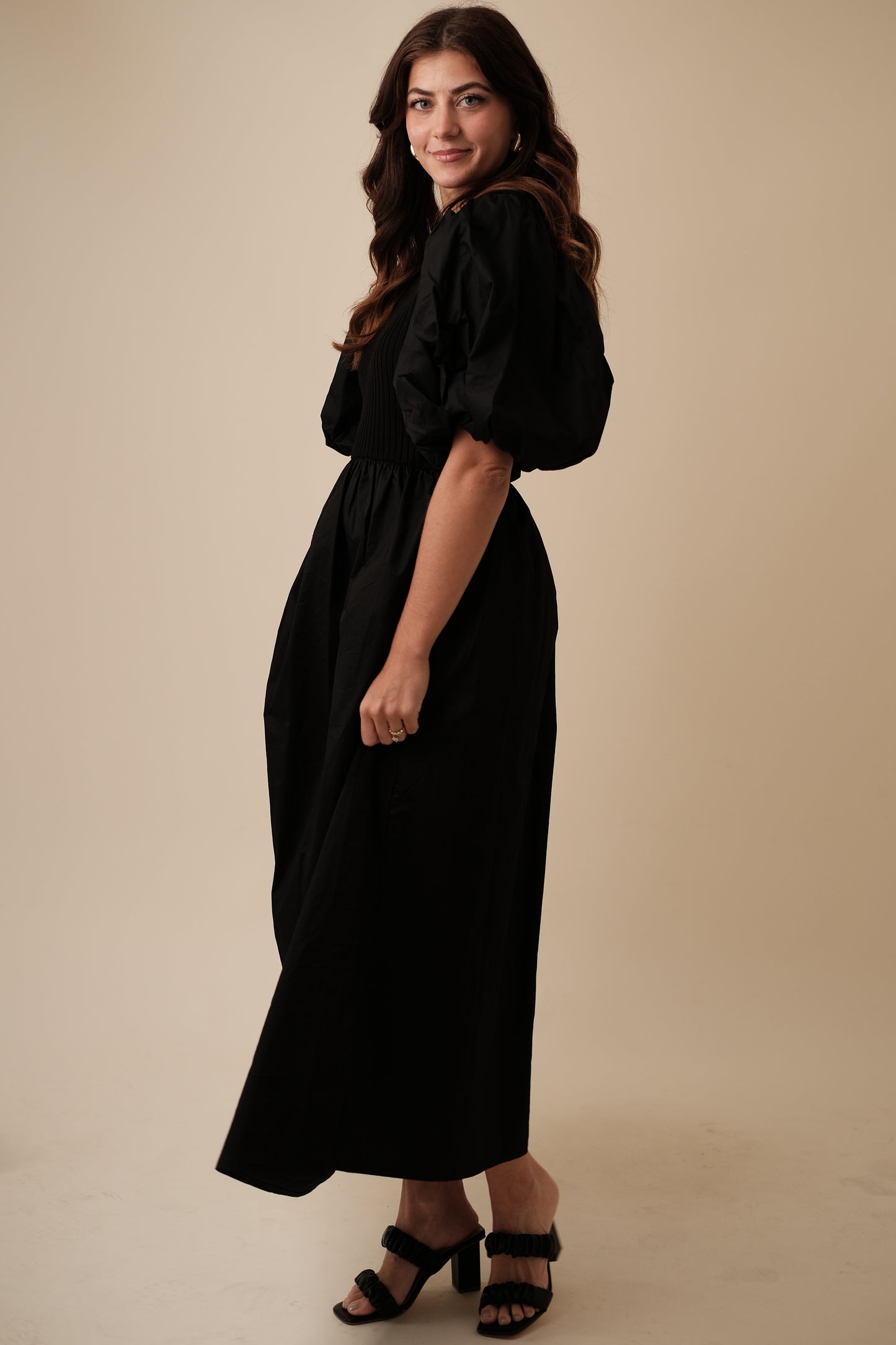 Sofie the Label Tori Puff Sleeve Contrast Maxi Dress (Black)