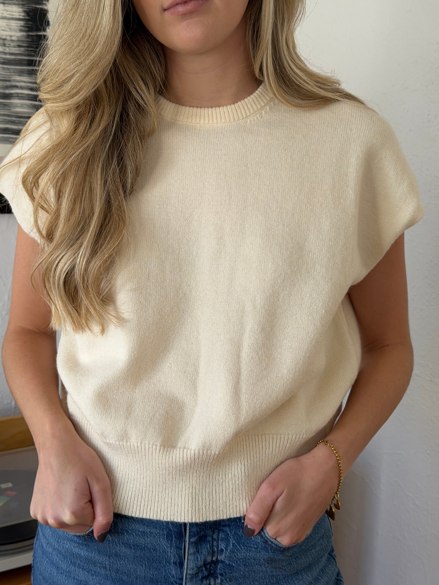 Miou Muse Victoria Short Sleeve Soft Knit Top (Cream)