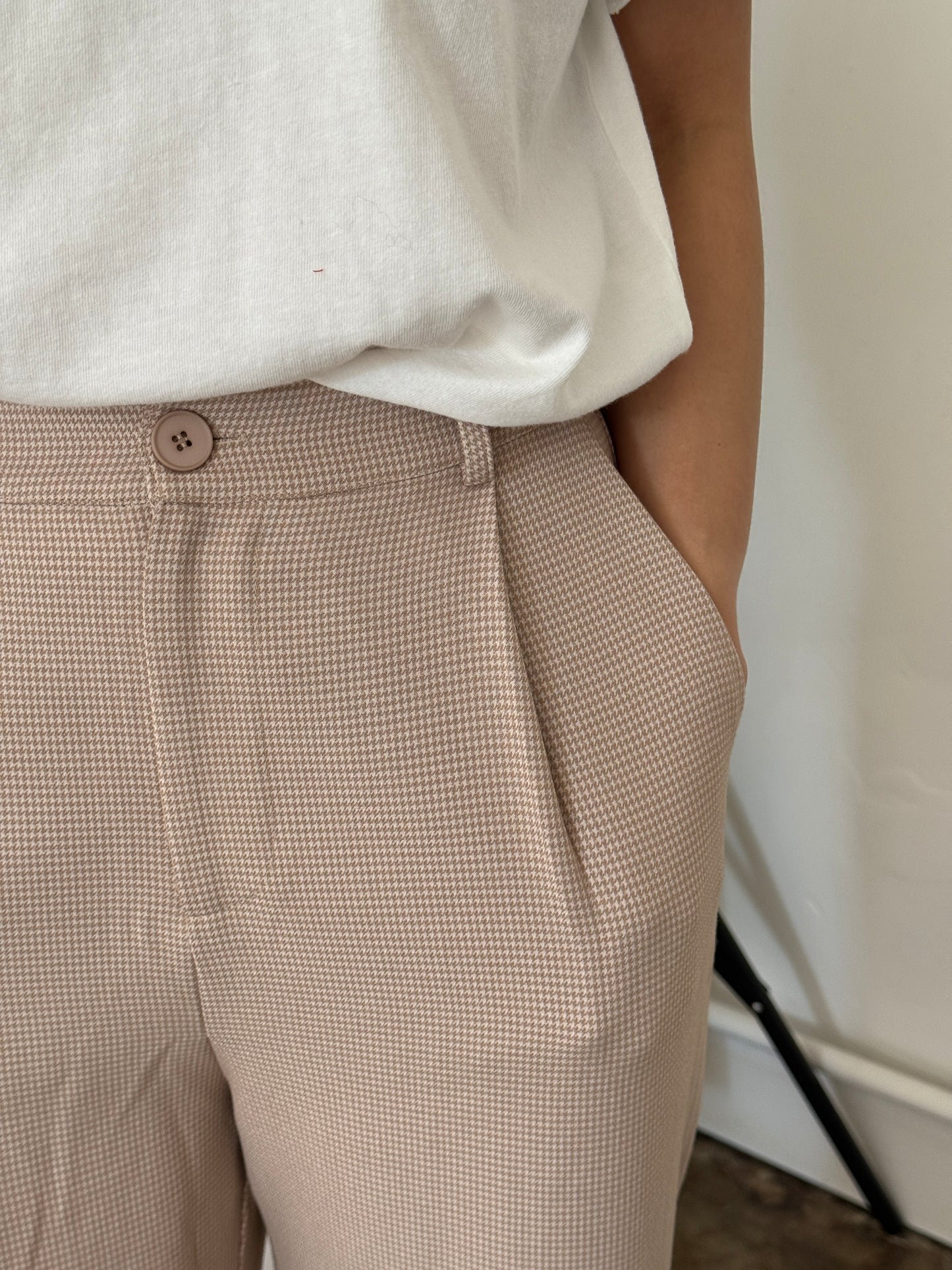 Needii Whitney Taupe Gingham Straight Leg Pants (S)