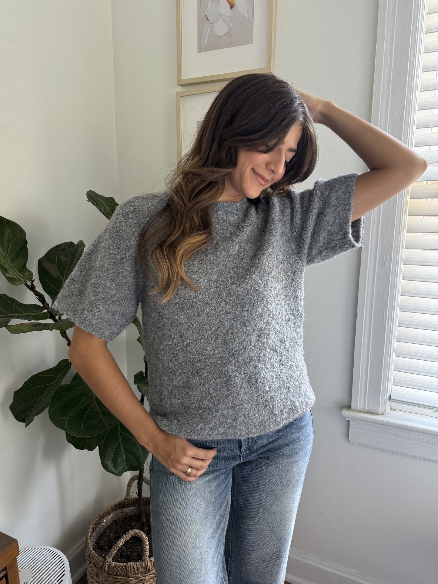 Things Between Jude Boucle Knit Short Sleeve Top (Grey) L