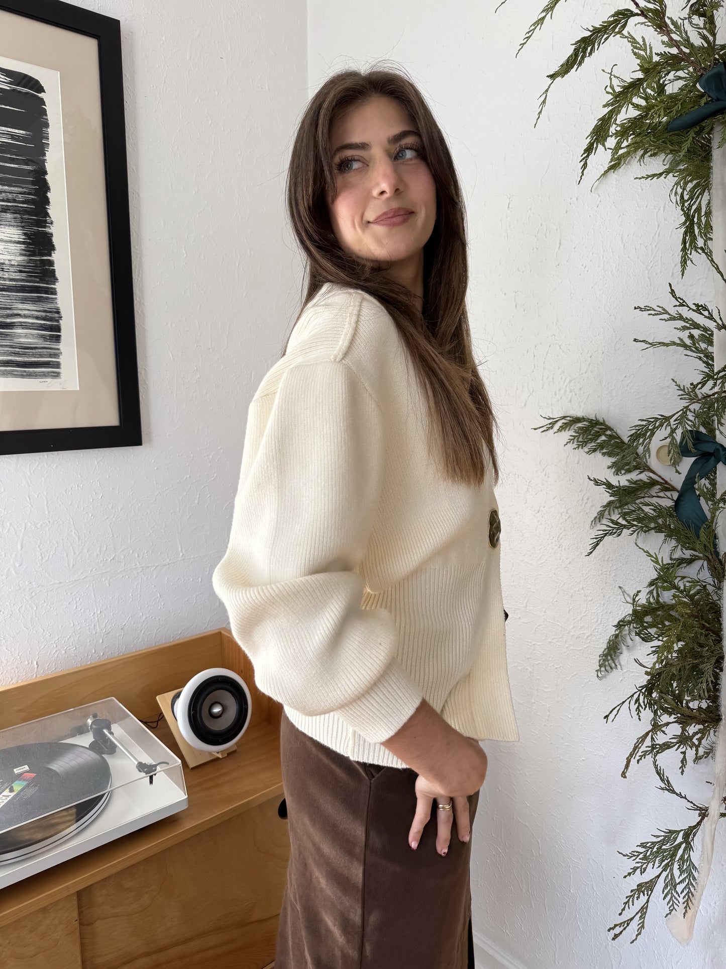 Parker Knit Cinch Gold Button Cardigan (Cream)