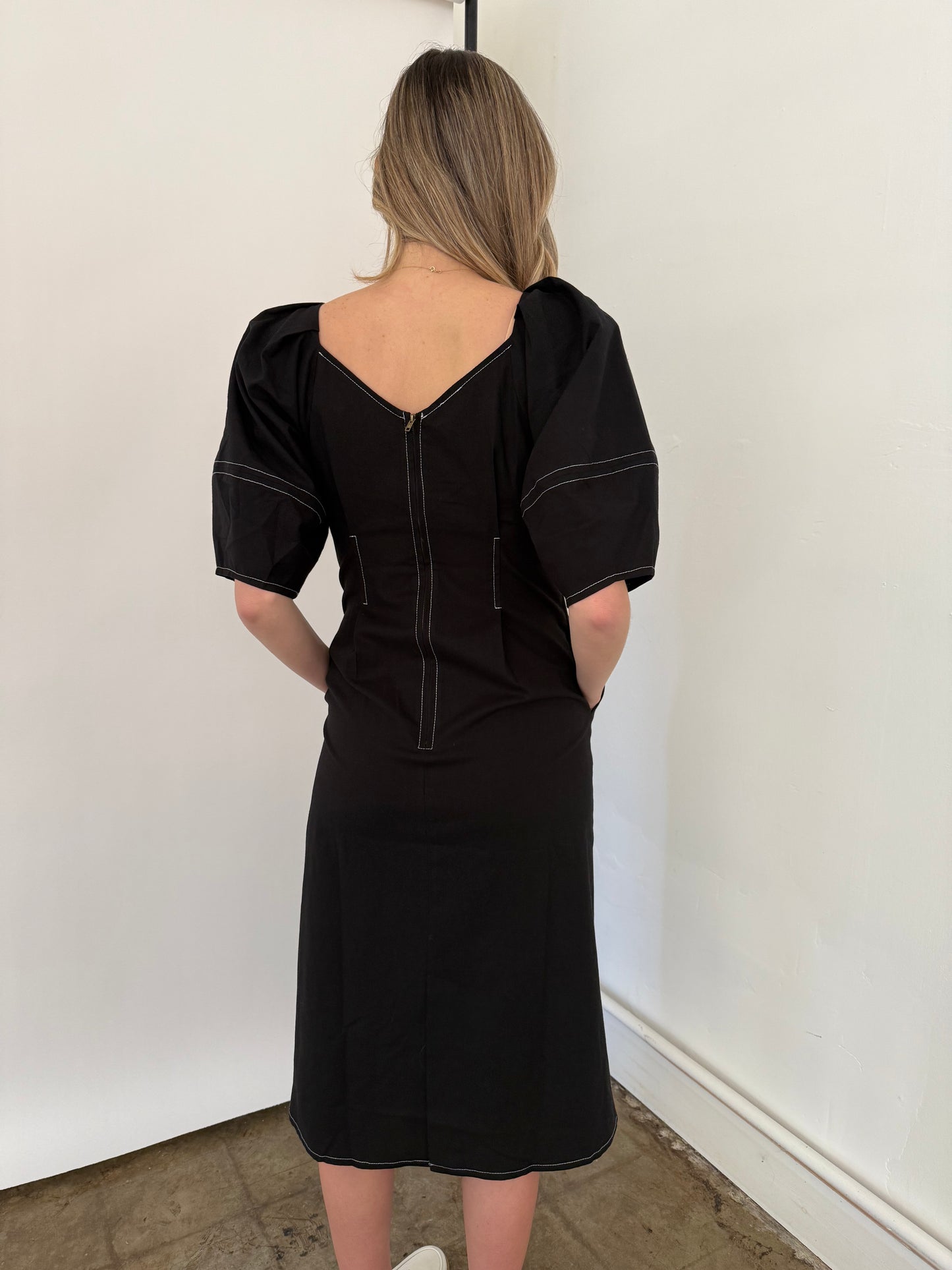 PINCH Sarah Black Contrast Stitched Puff Sleeve Midi Dress