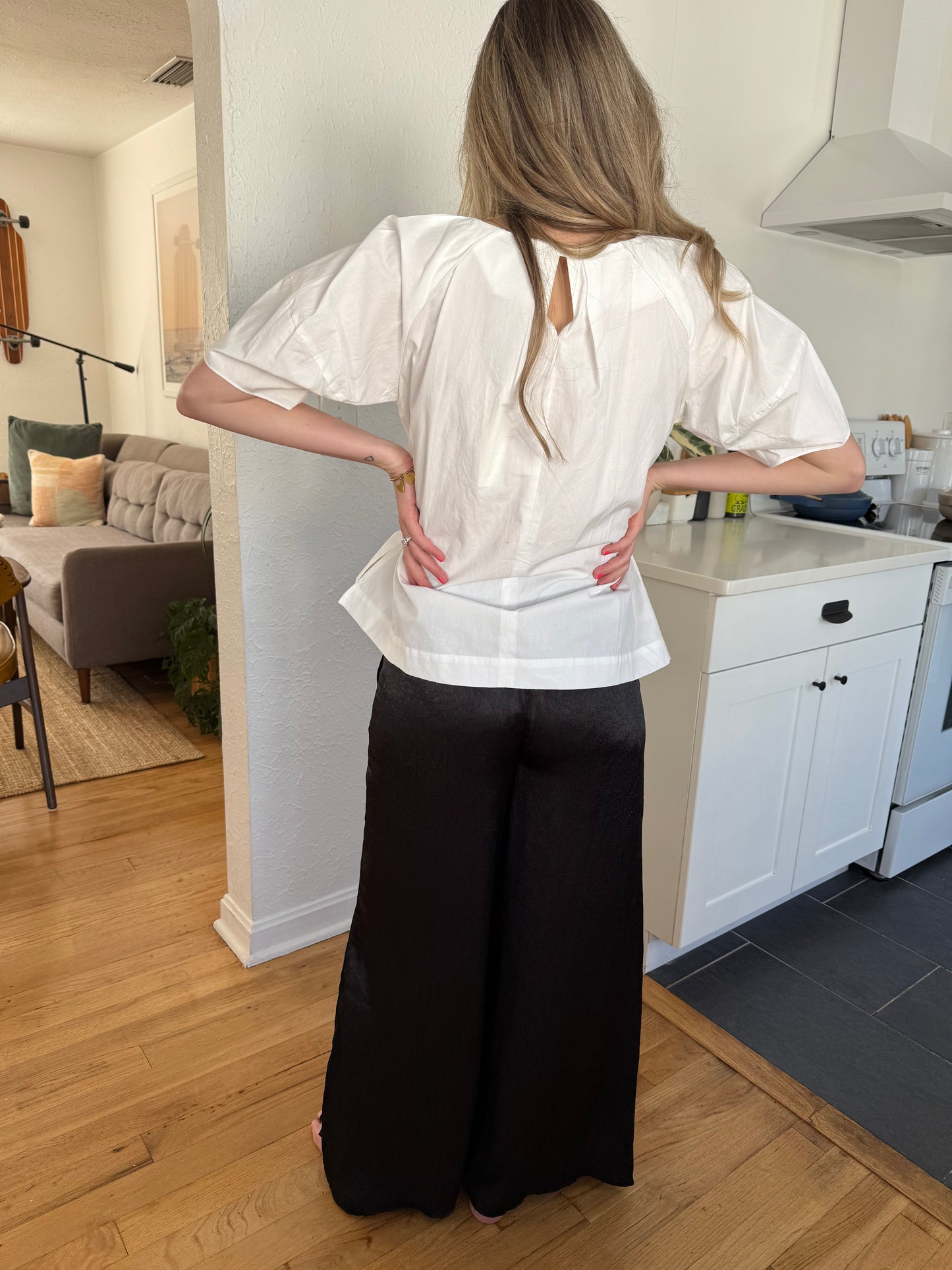 Things Between Amanda Satin Crinkle Culotte Pants (Black)