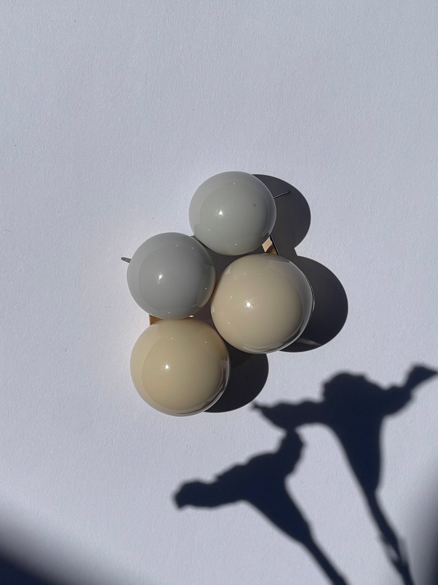 Acrylic Ball Staggered Earrings (Two Colors)