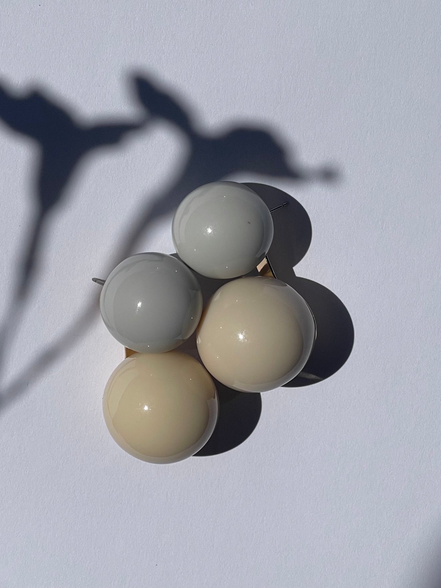 Acrylic Ball Staggered Earrings (Two Colors)