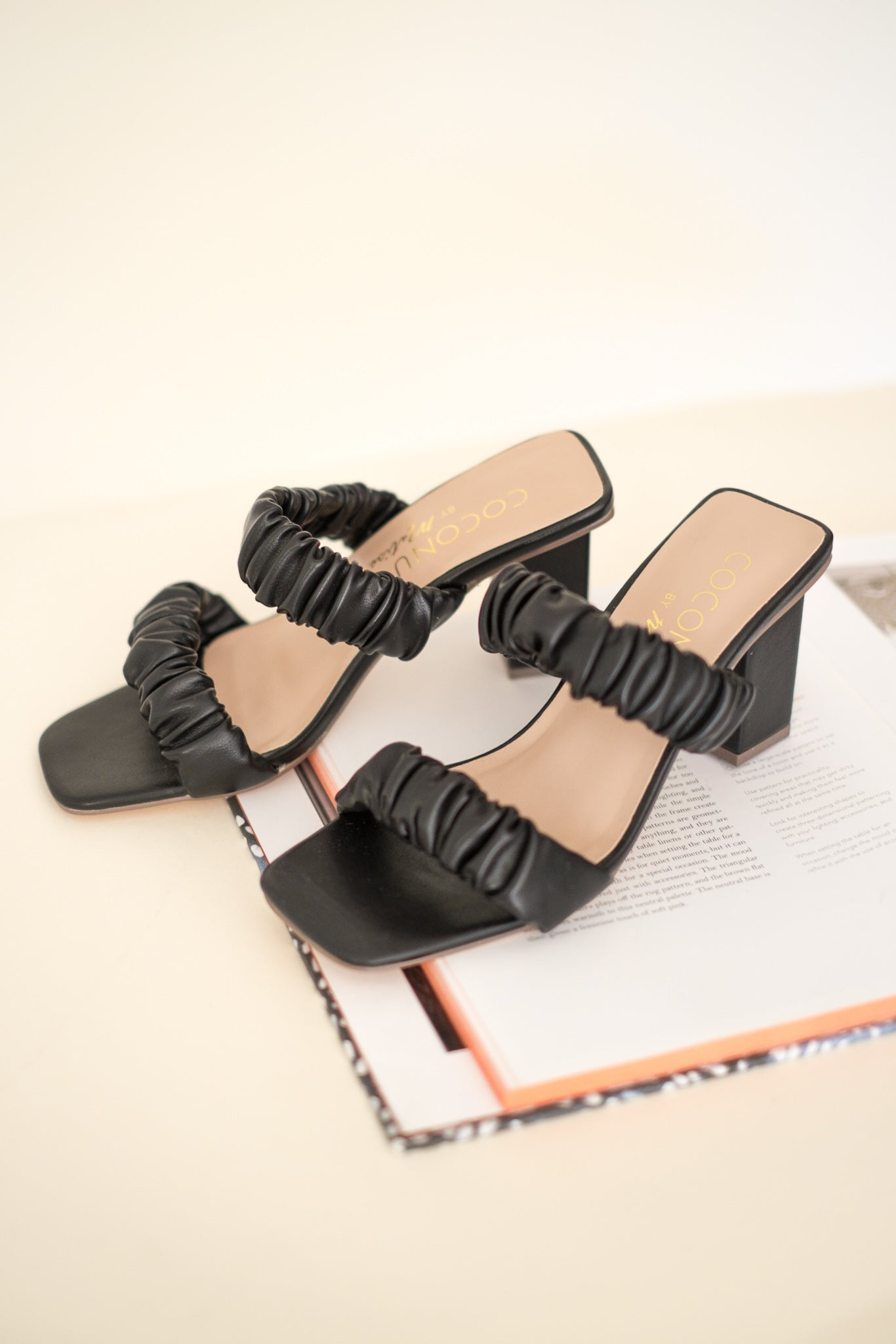 Matisse First Love Heeled Sandal (Black) – Momni Boutique