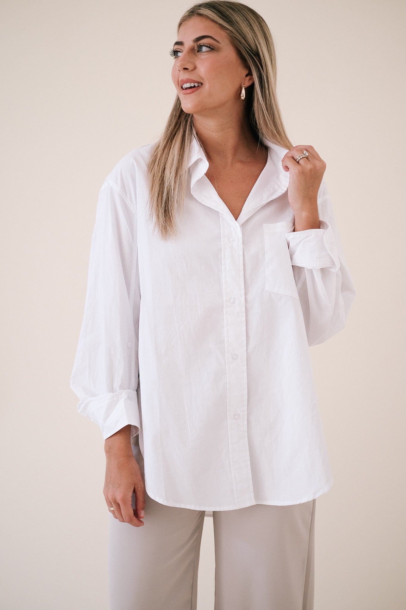 Lucy Solid Oversized Button Shirt (White)