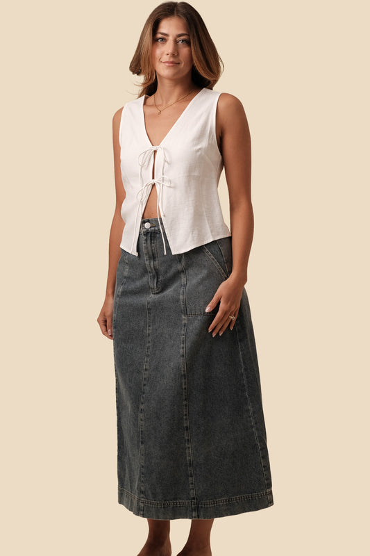 Sutton Medium Wash Denim Patch Pocket Midi Skirt (M)