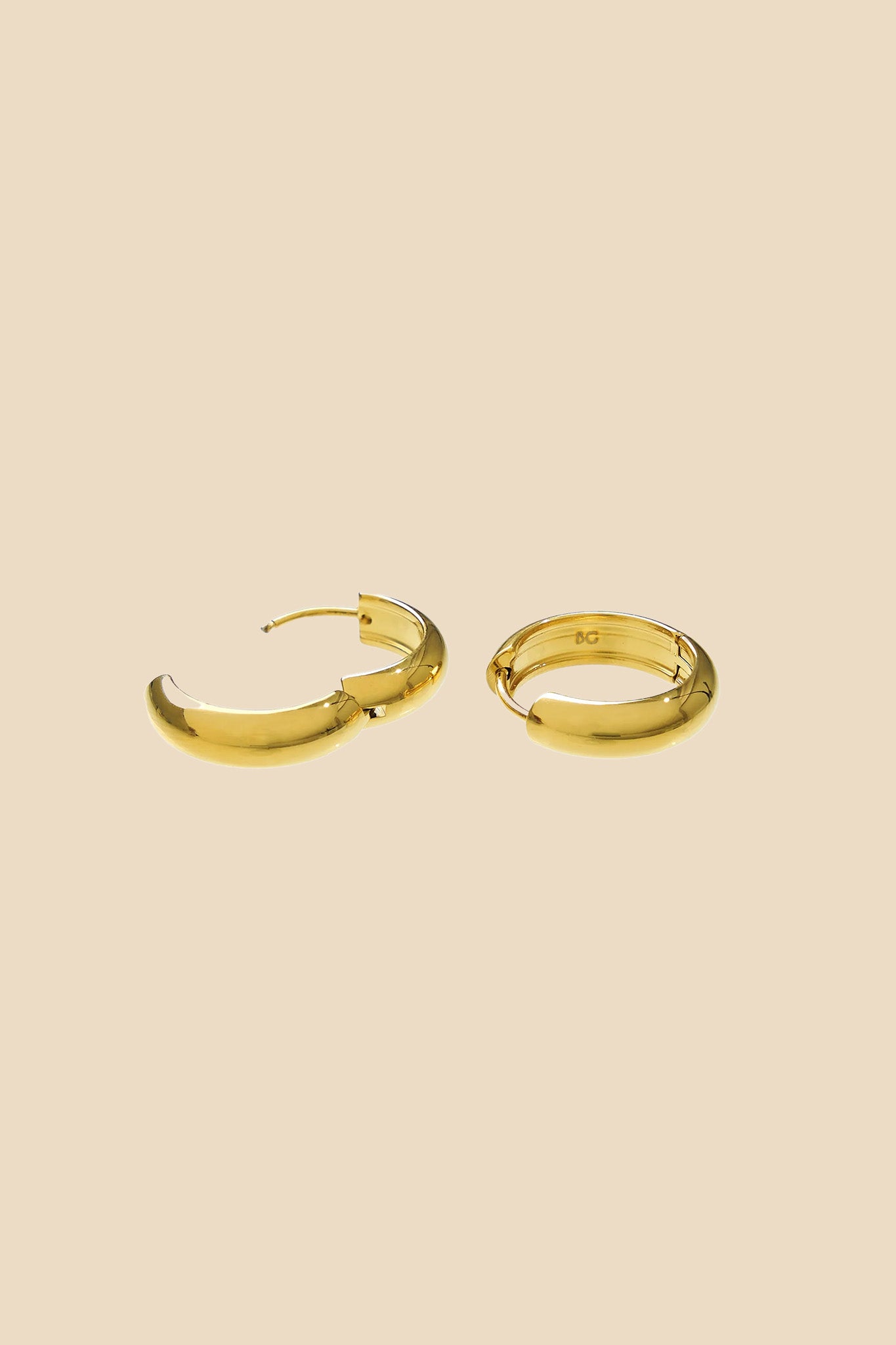 Brenda Grands 19MM Everyday Gold Hoops