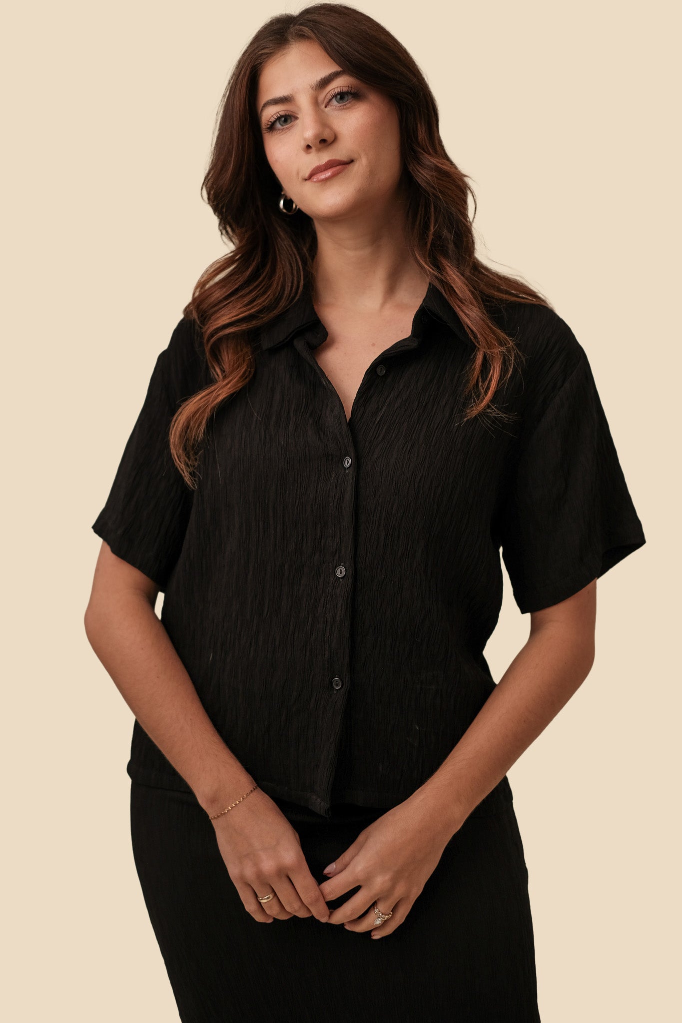 Mandy Crinkle Textured Buttoned Shirt (Black)