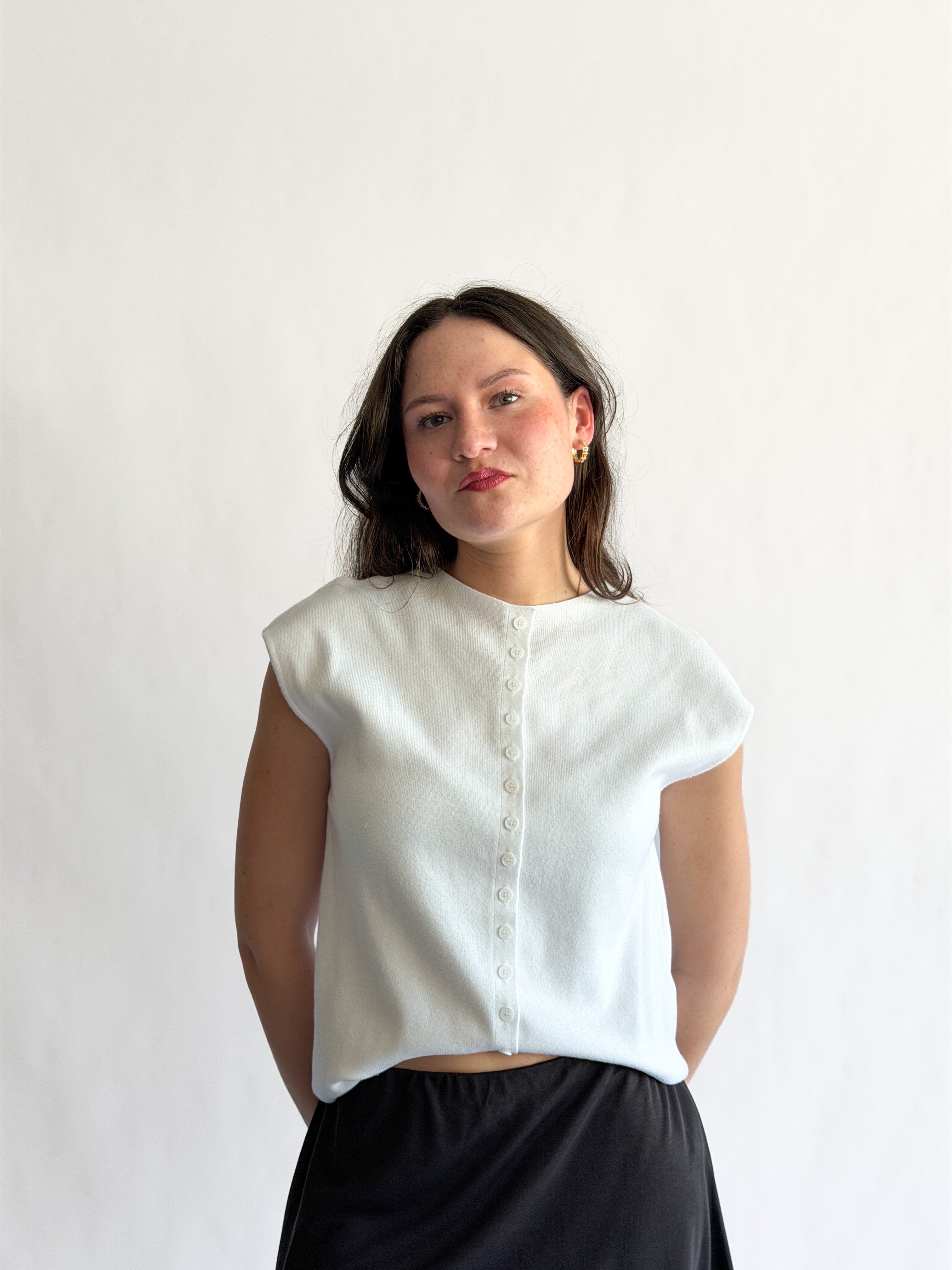 Things Between Nicole Knit Buttoned Short Sleeve Top (White)