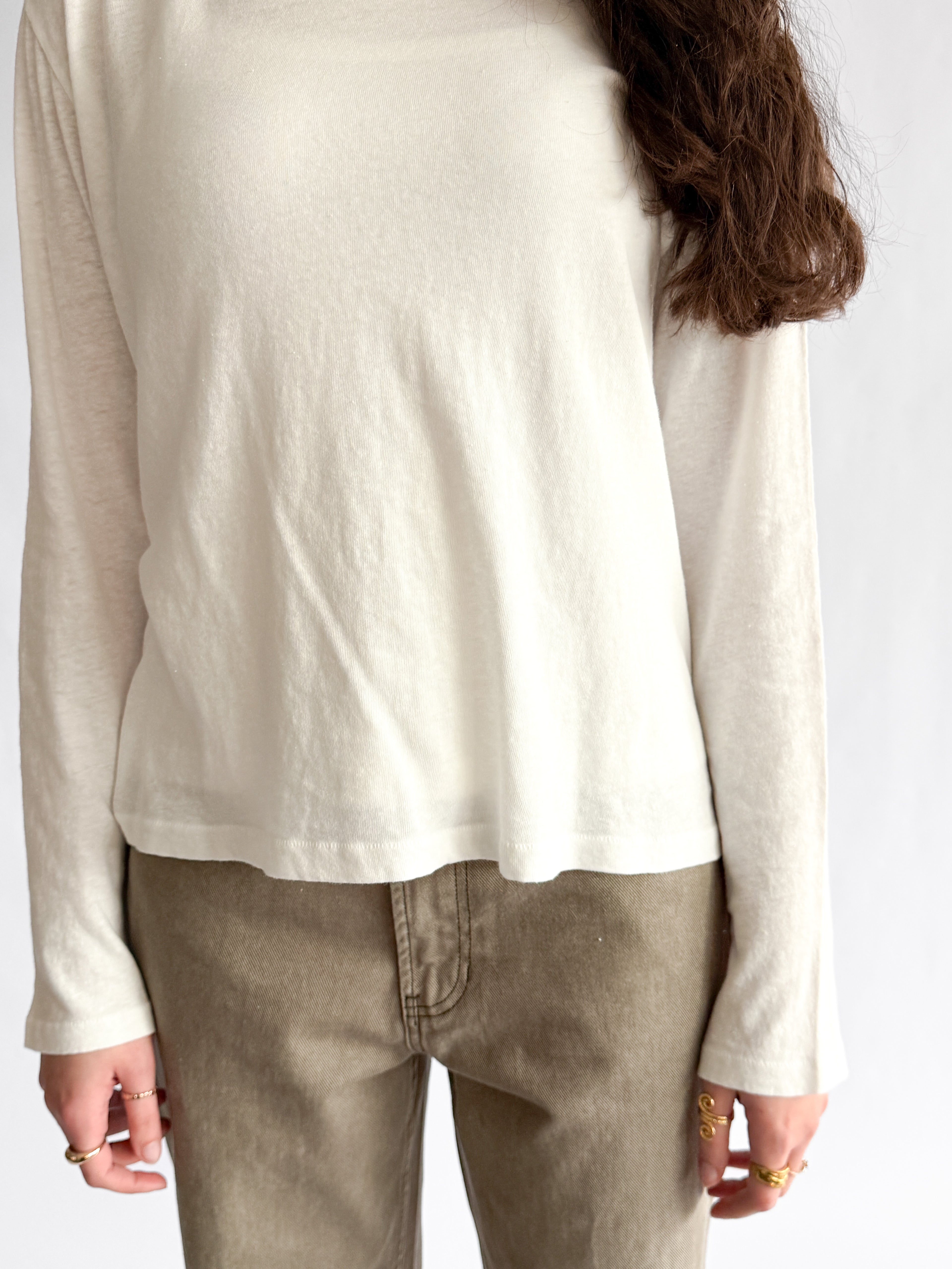 Le Bon Shoppe Foundation Long Sleeve Tee (Vintage White)