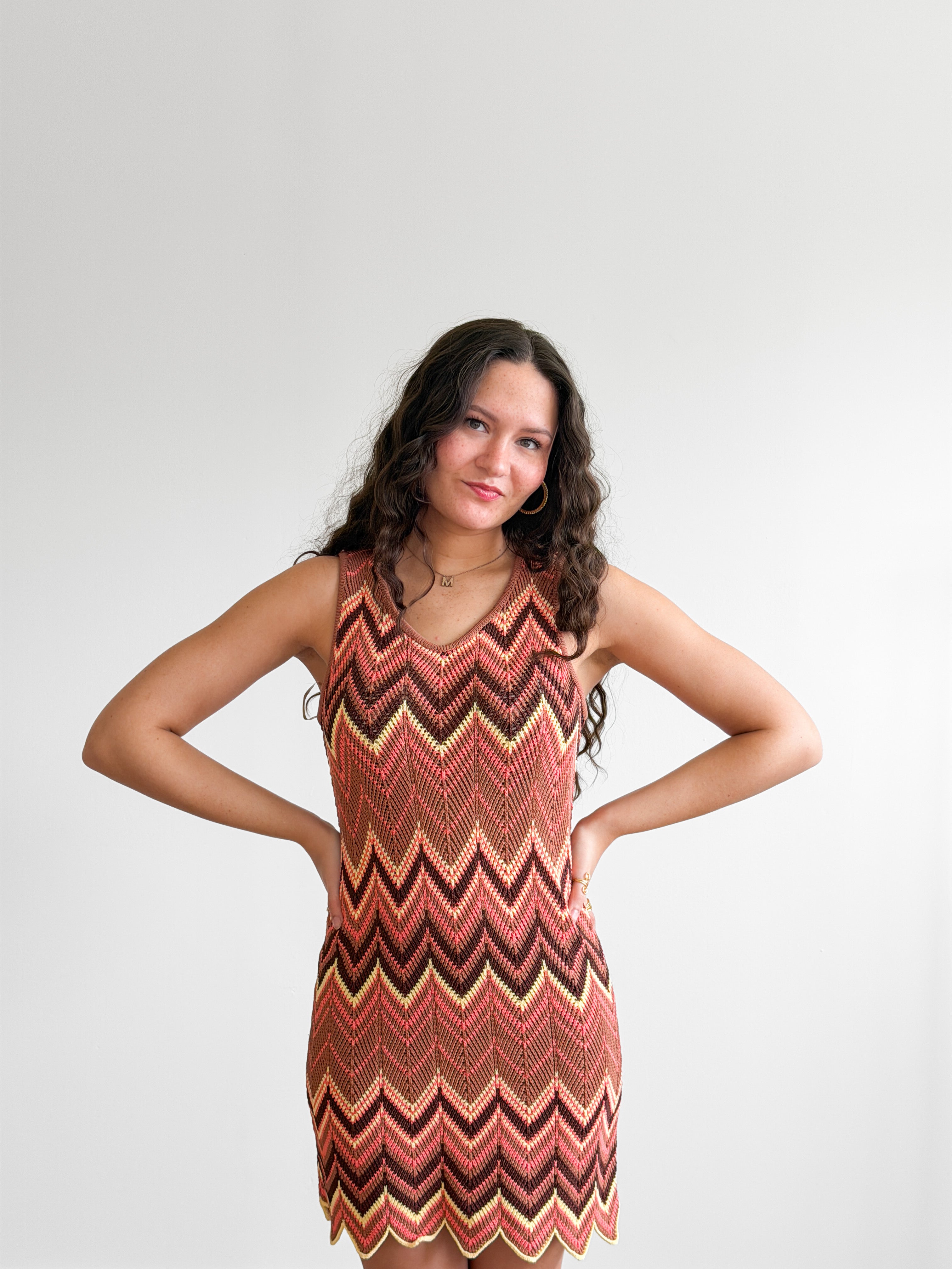 Dallas Wave Detail Sleeveless Knit Mini Dress