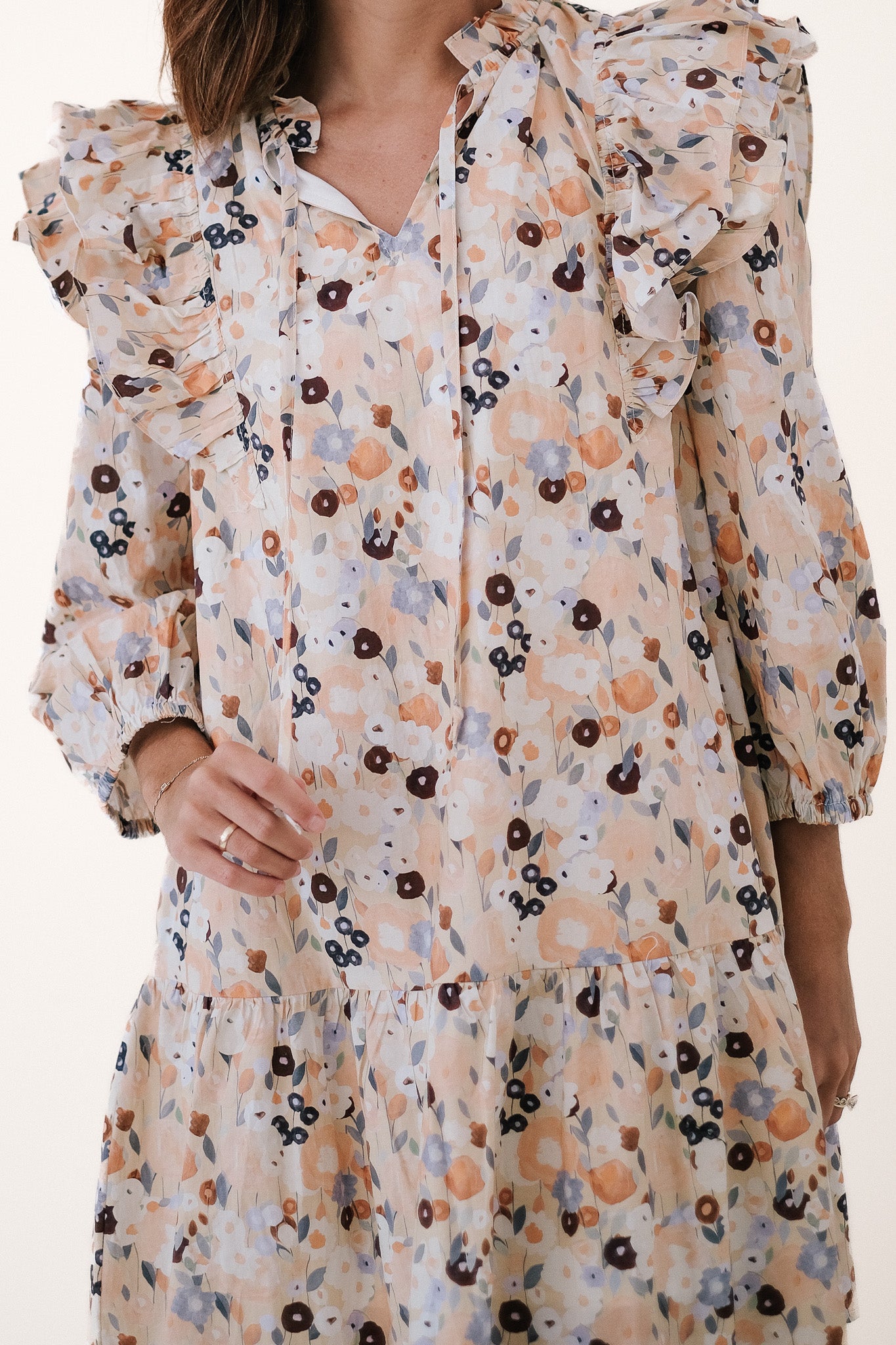 Isabelle Floral Ruffle Sleeve Mini Dress (Cream)