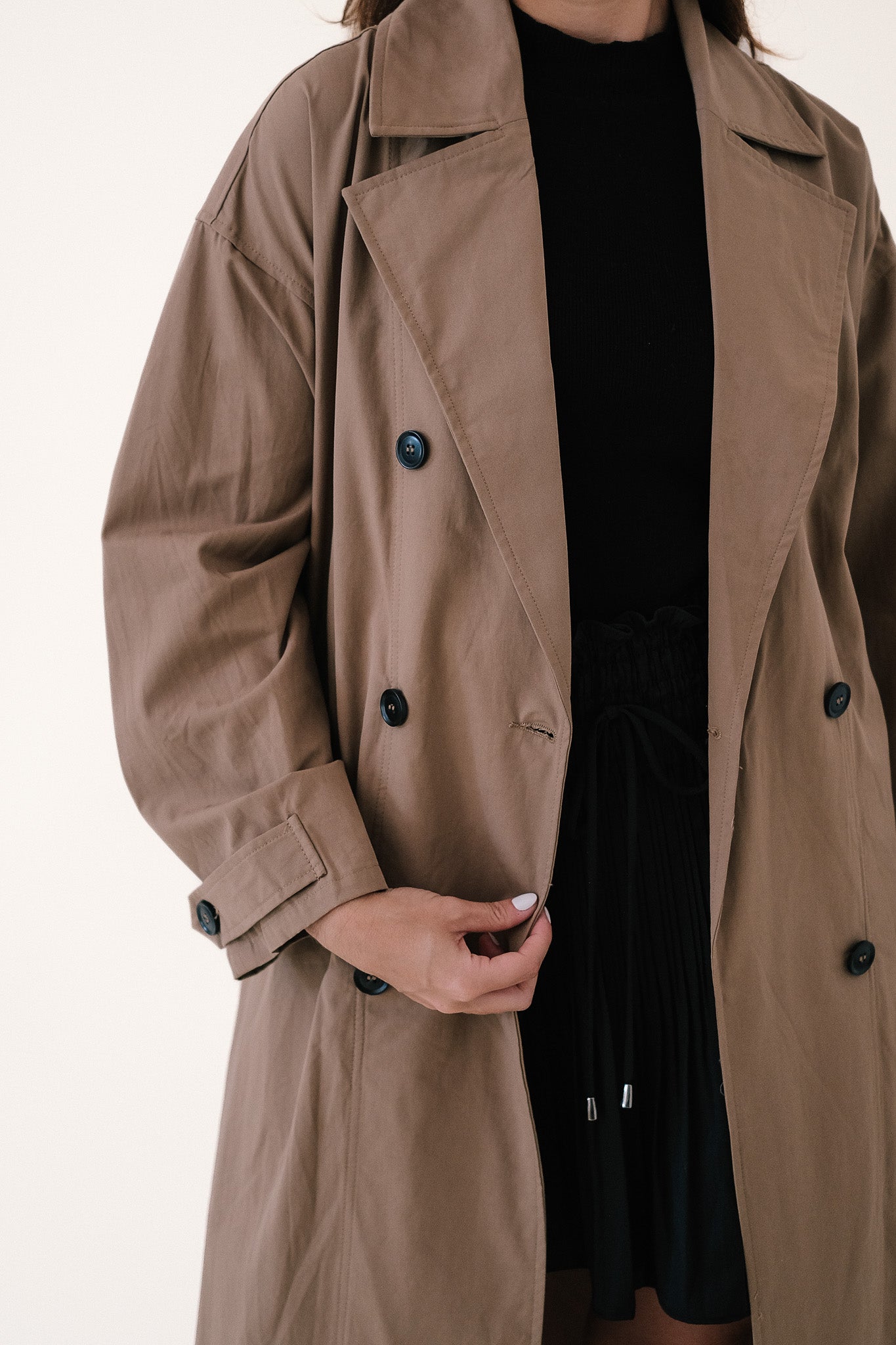 Leighton Khaki Long Sleeve Buttoned Trench Coat