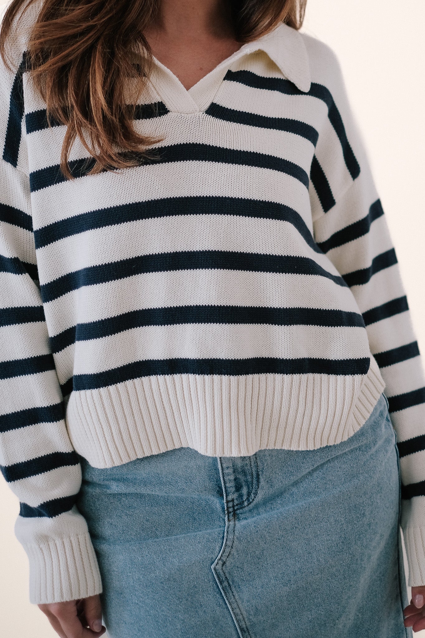 Cream Collared and Navy – Boutique Sweater (L) Stripe Maria Rose Momni Bailey