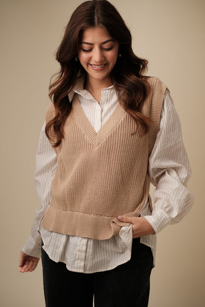 Jacquie the Label Bessie Mixed Media Vest Sweater (Brown) L