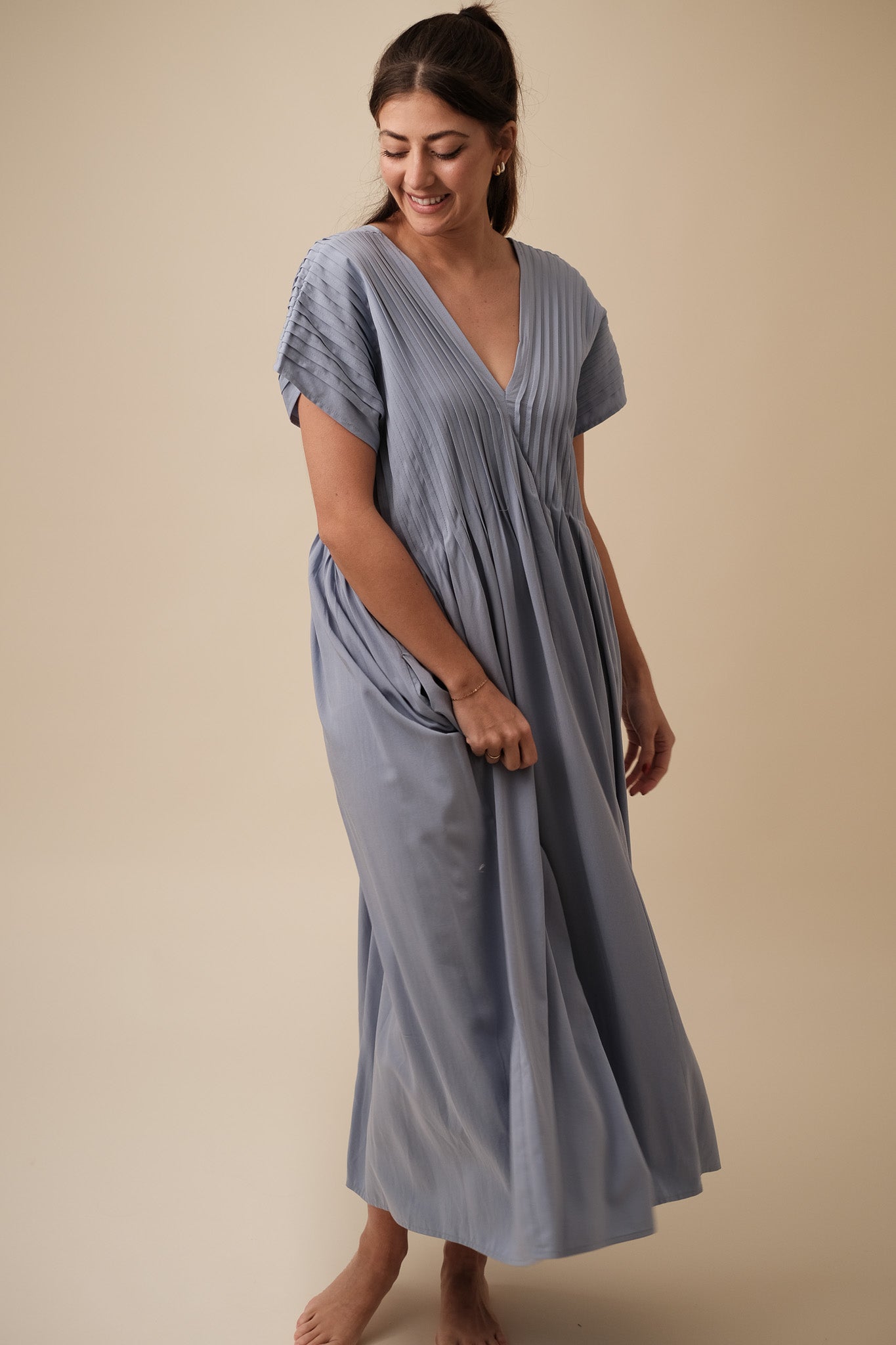 Things Between Freya Pin-Tuck Detailed Maxi Dress (Blue)