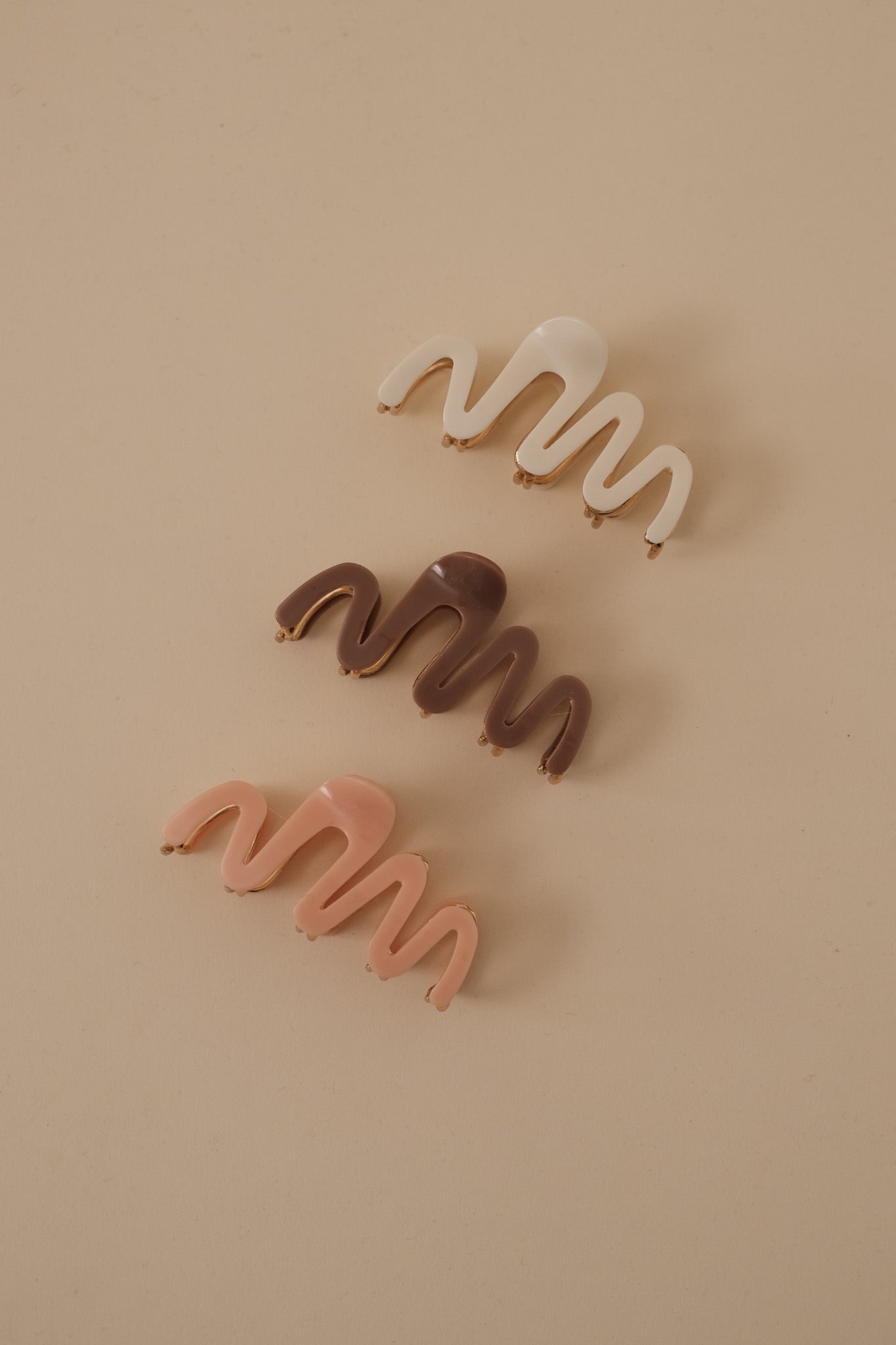 Squiggle Gold Hair Claw Clip (Three Colors)