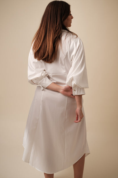 Varena White Buttoned Tie Waist Midi Dress