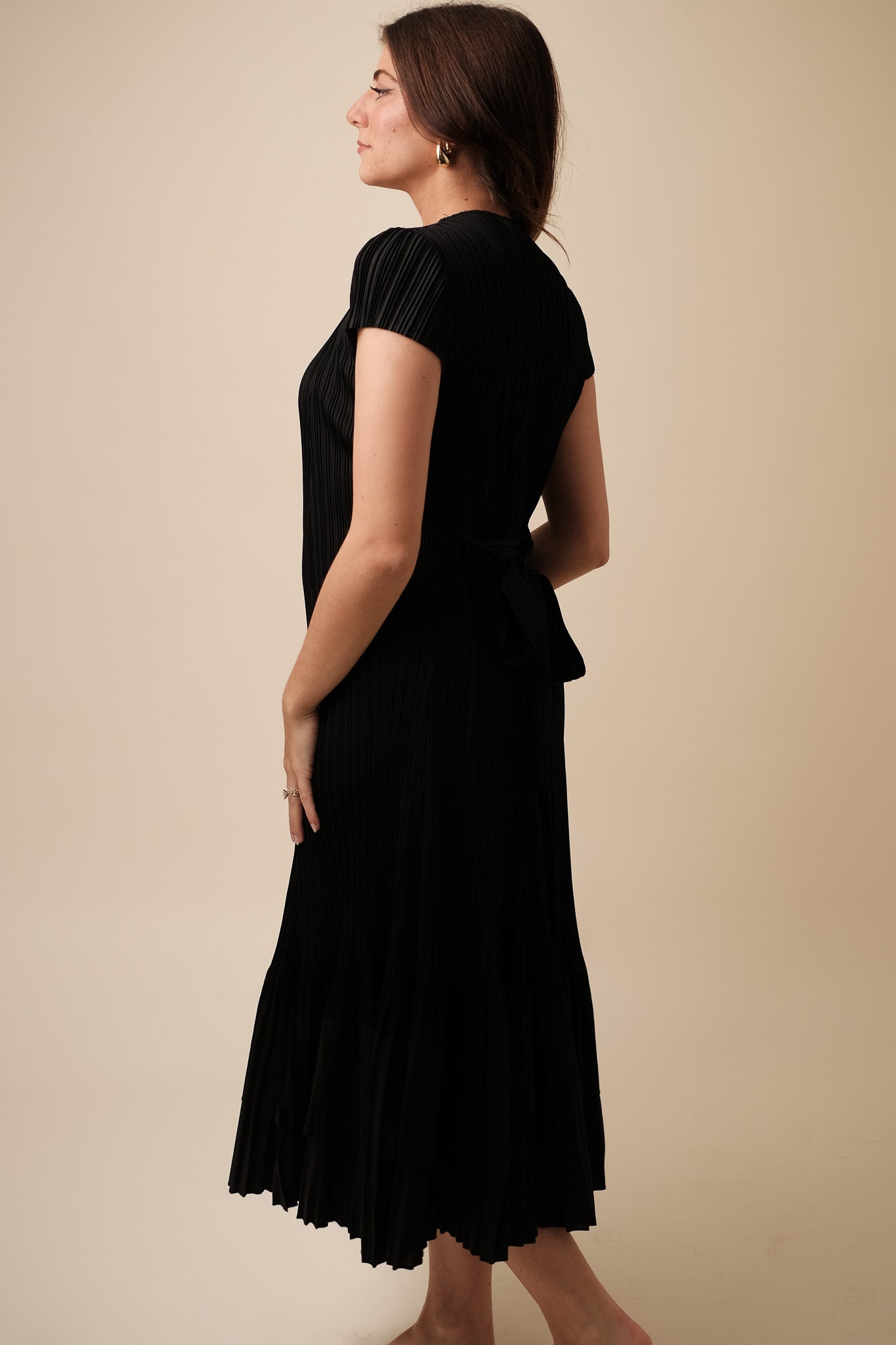 Current Air Helen Pleated Color Block Midi Dress (Black)