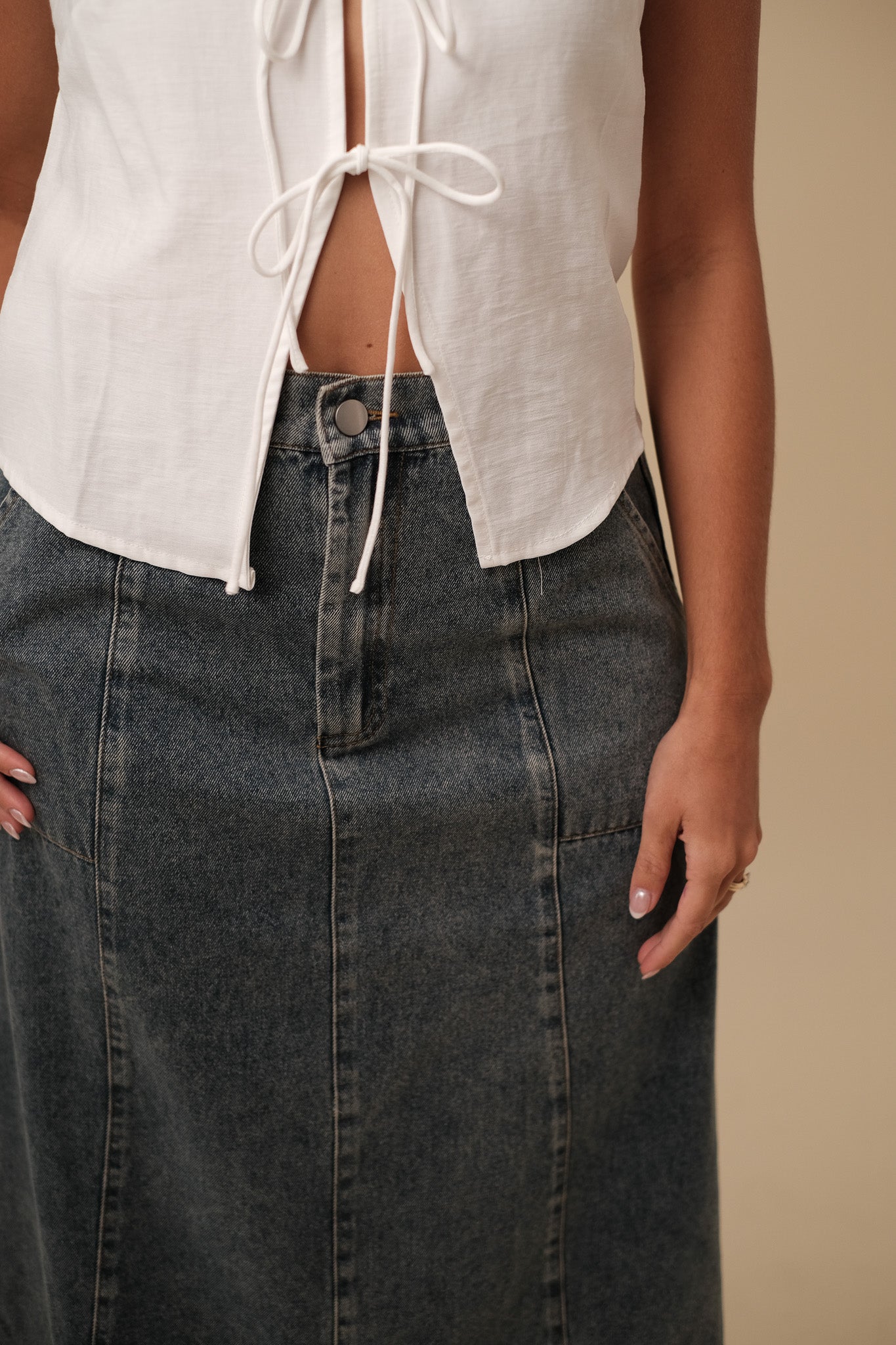 Sutton Medium Wash Denim Patch Pocket Midi Skirt (M)