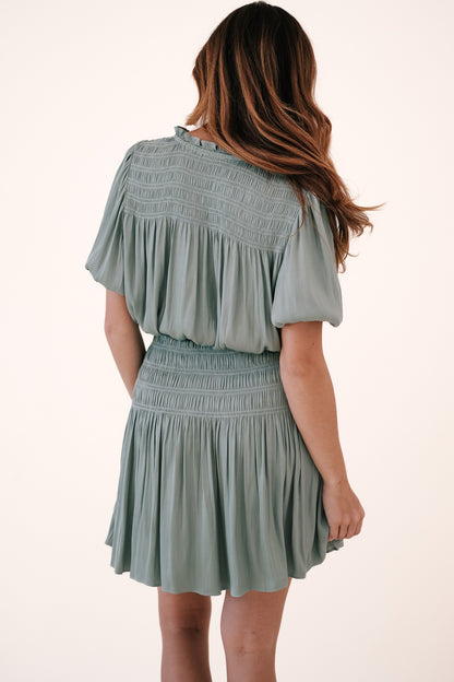Current Air Beulah Short Sleeve Smocked Mini Dress (Sage)