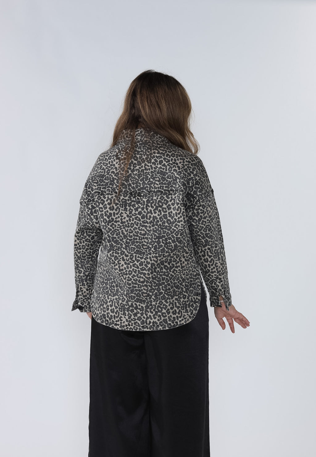 Miou Muse Zoey Leopard Print Denim Jacket Top