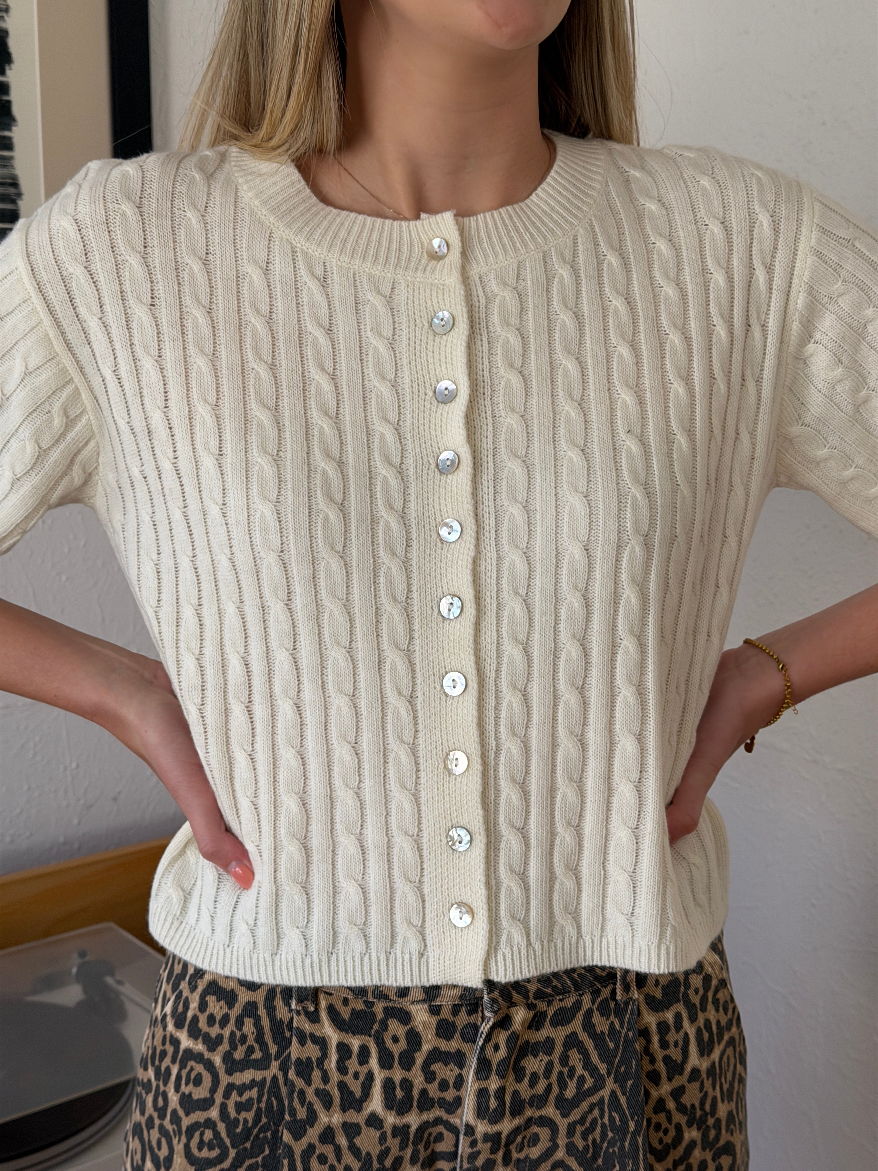 Shiloh Wool Short Sleeve Buttoned Cardigan Top (Cream)