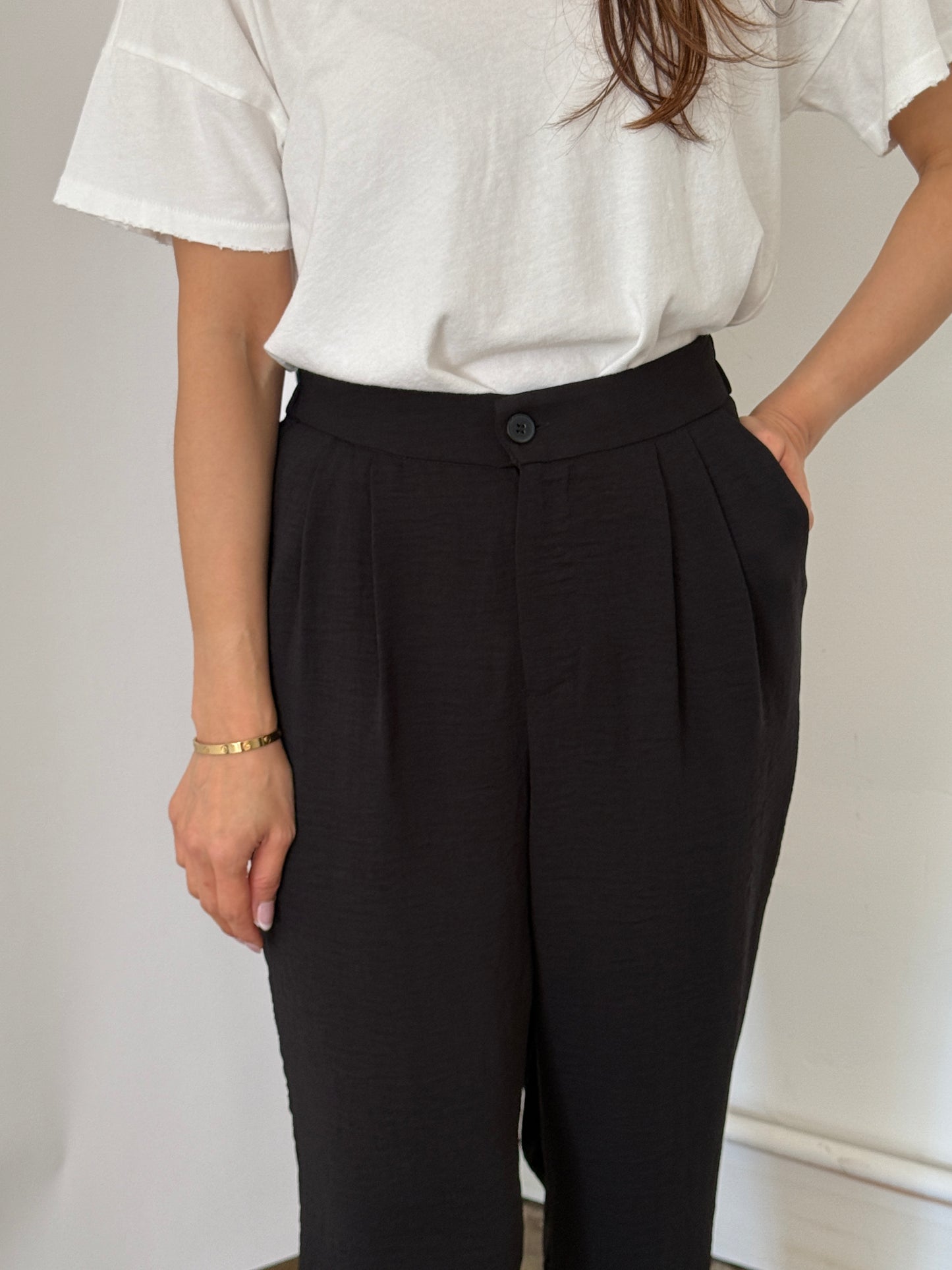 Molly Bracken Leona Black Wide Leg Buttoned Pants (S)