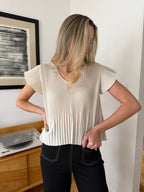 Winnie Pleated Flutter Short Sleeve Top (Cream)