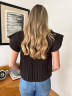 Winnie Pleated Flutter Short Sleeve Top (Brown)