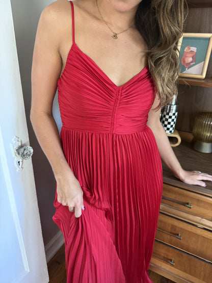 Lucy Paris Jade Rose Pleated Sleeveless Maxi Dress