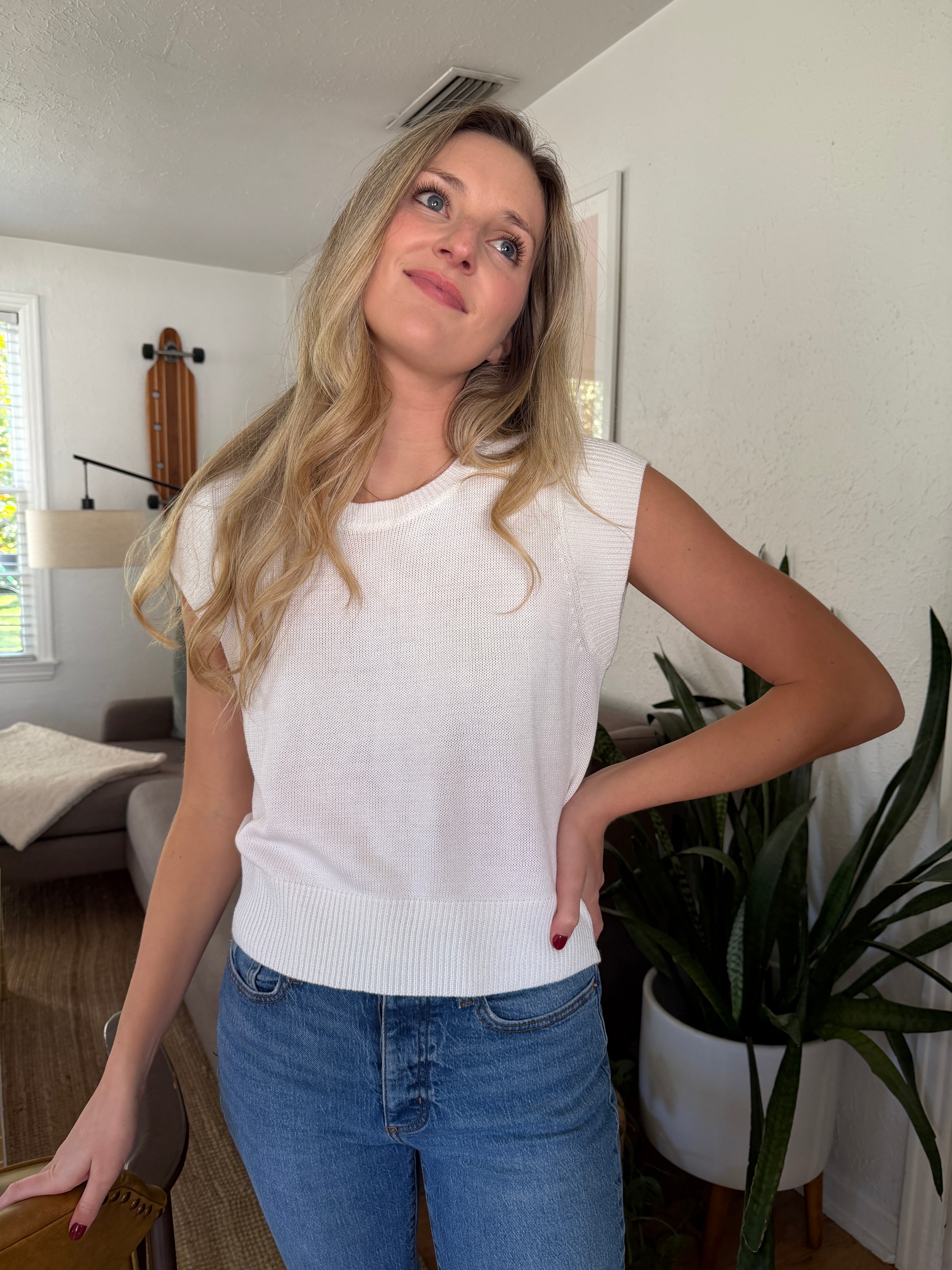 PINCH Amy Lightweight Knit Short Sleeve Top (White)