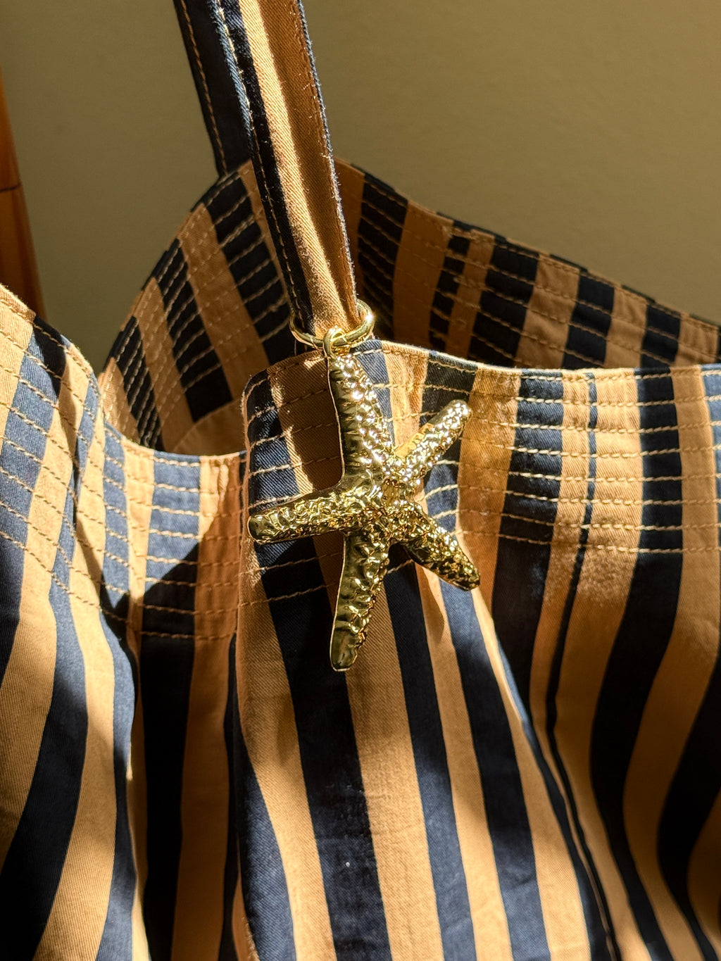 Hammered Starfish Pendant Bag Charm