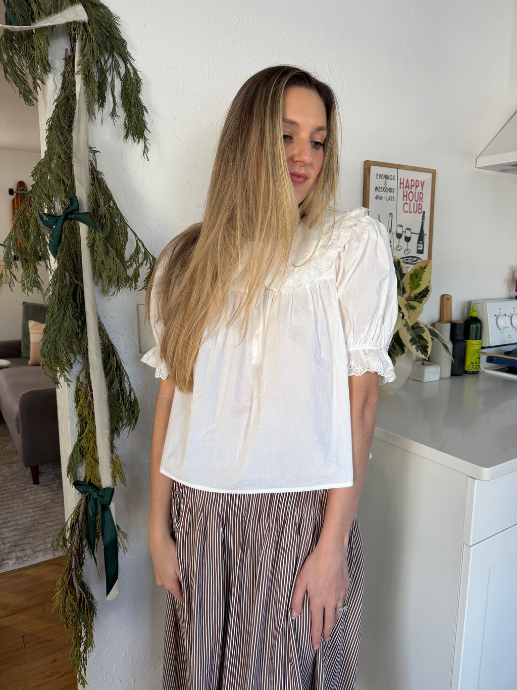 Things Between Diana White Eyelet Peter Pan Collar Top
