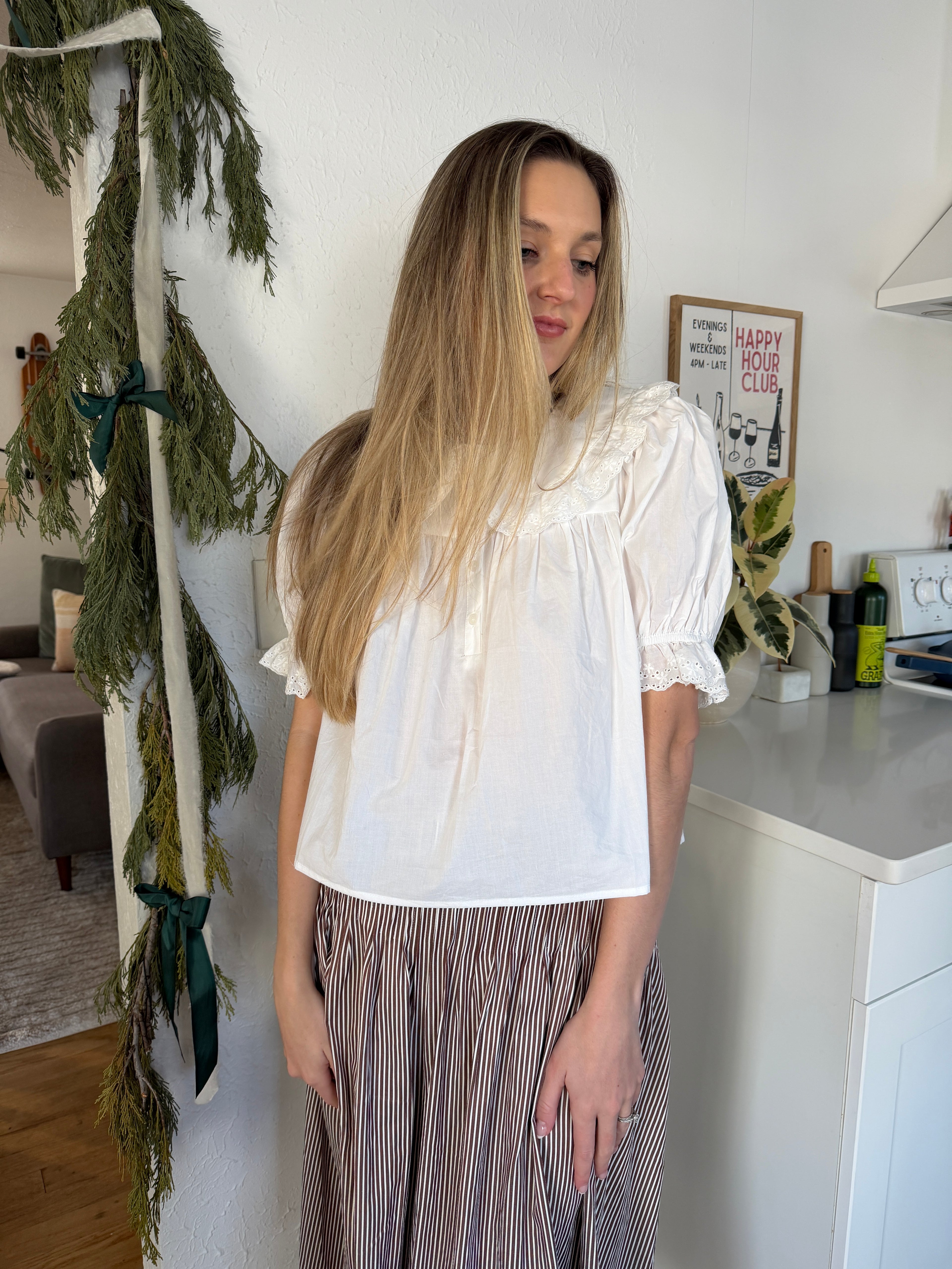 Things Between Diana White Eyelet Peter Pan Collar Top
