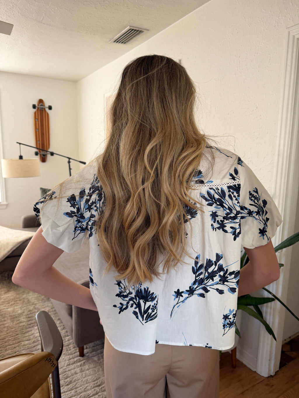 Helena Blue Floral Short Puff Sleeve Buttoned Top