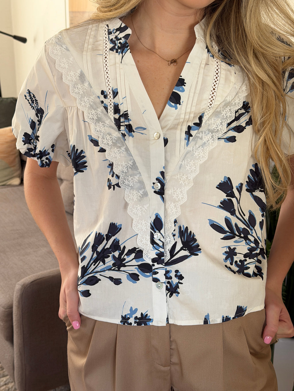 Helena Blue Floral Short Puff Sleeve Buttoned Top