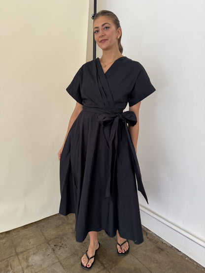 Madeline Cotton Wrap Short Sleeve Midi Dress (Deep Navy)