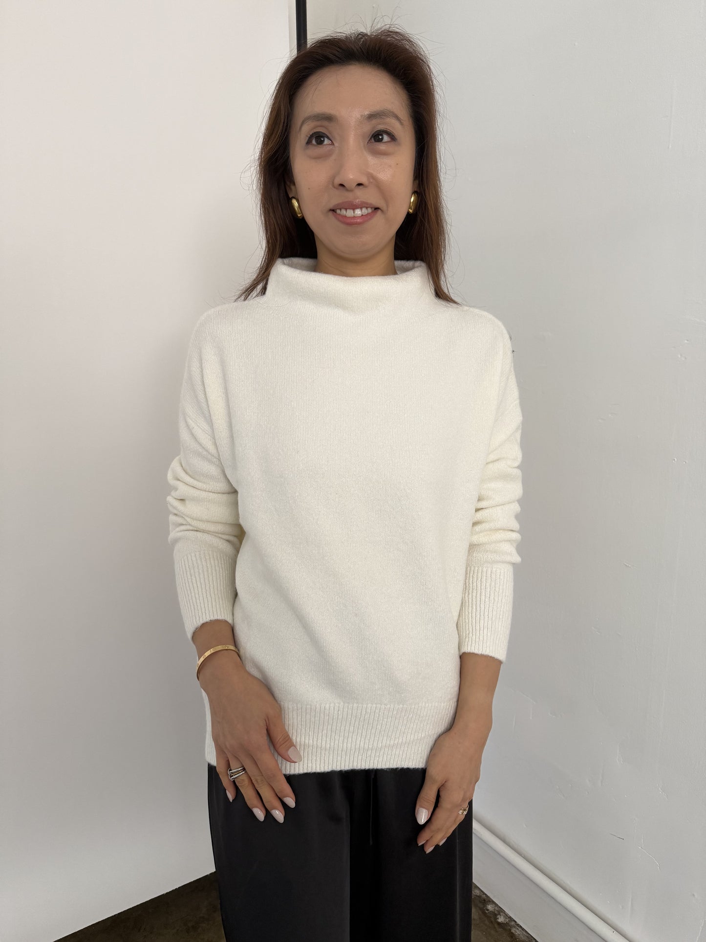Peyton Ivory Mock Neck Knit Pullover Sweater (M)