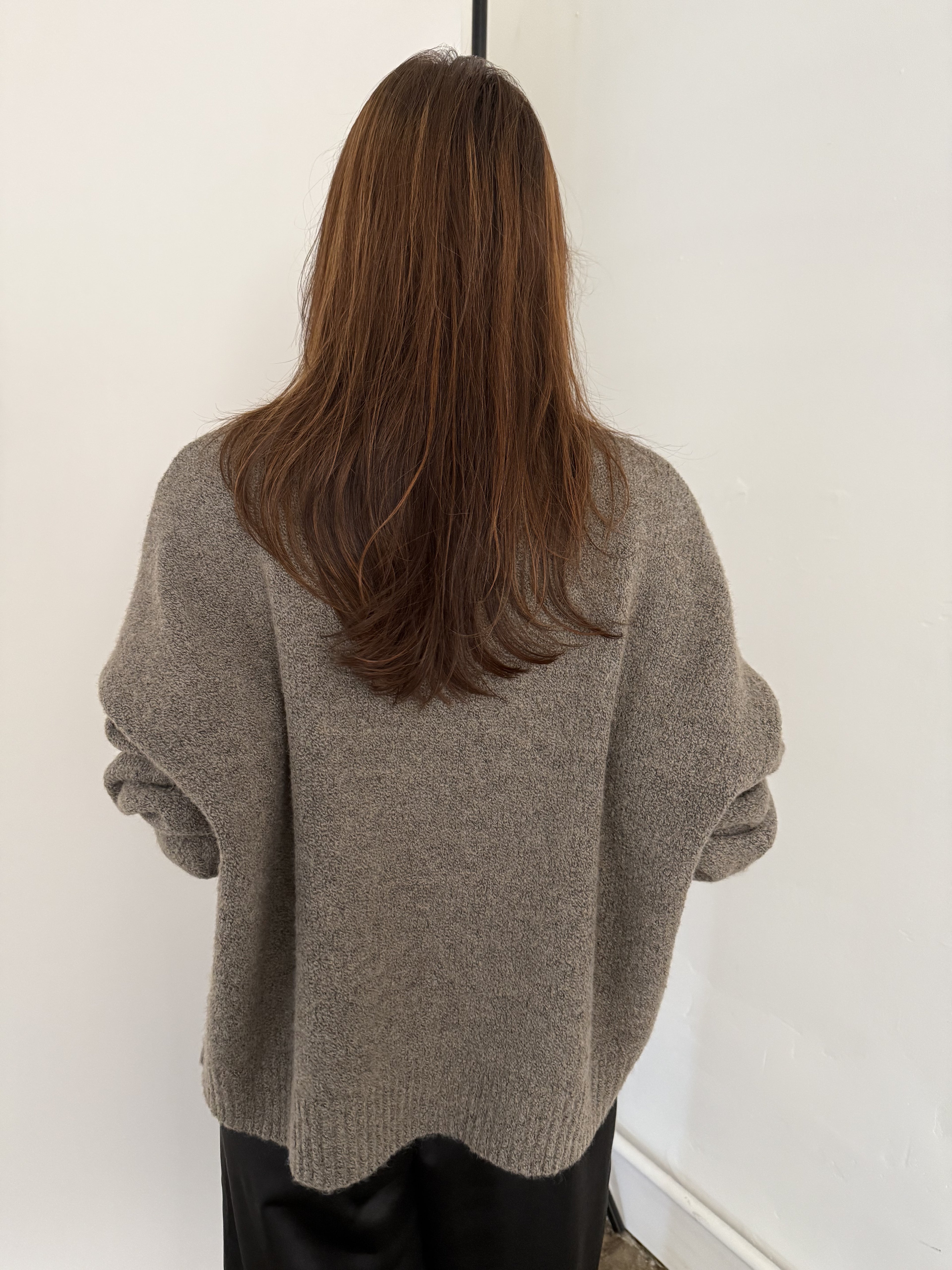 Priya Relaxed V-Neck Knit Pullover Sweater (Grey)