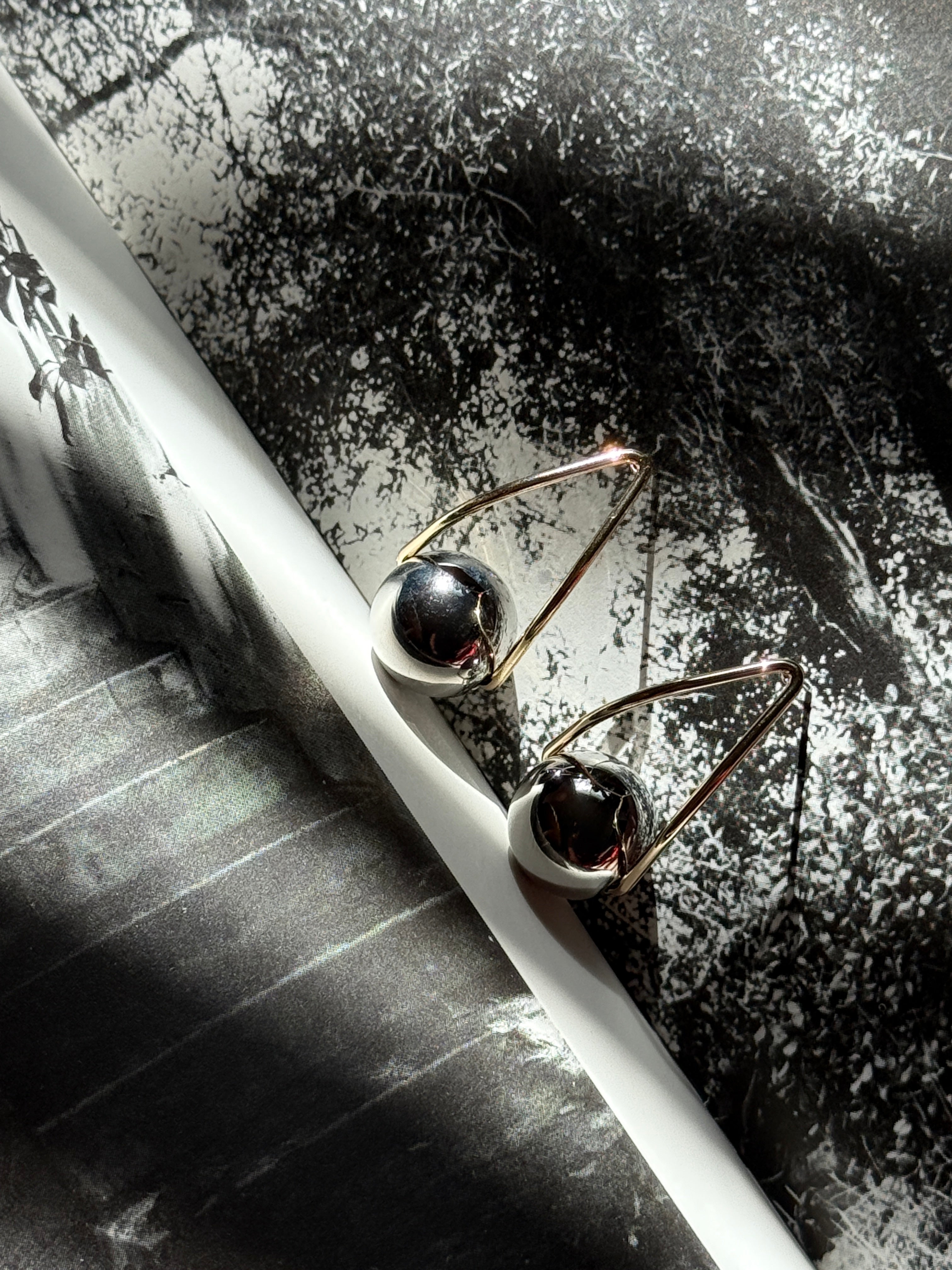 Metal Ball Link Double Layered Earrings