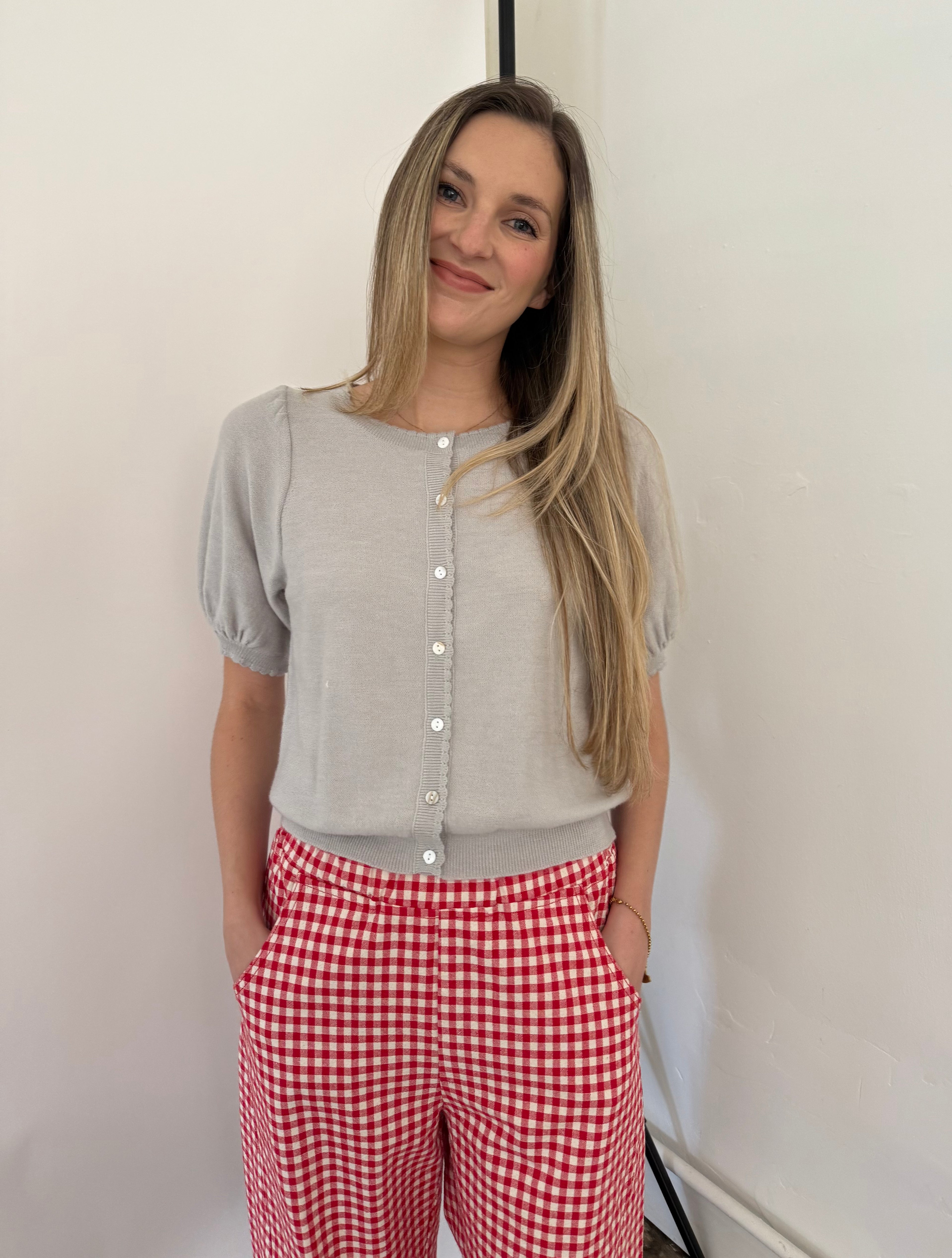 Things Between Anna Scallop Trim Knit Buttoned Top (Grey)