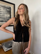 Miou Muse Micah Knit Tie Front Sleeveless Vest (Black)